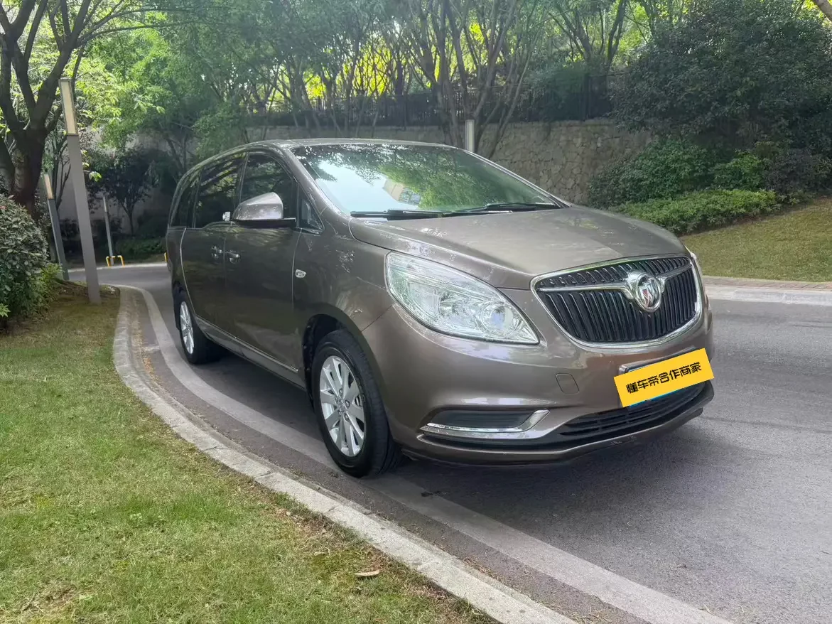 Buick GL8