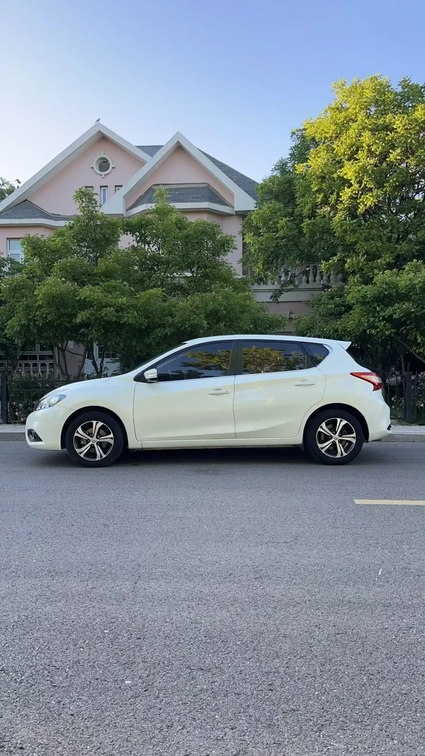 Nissan Tiida