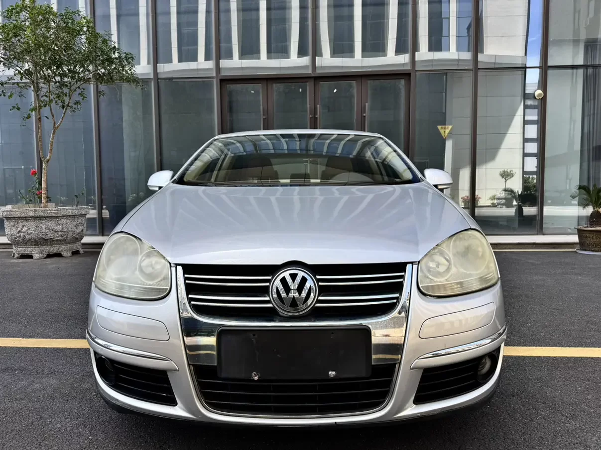 Volkswagen Sagitar