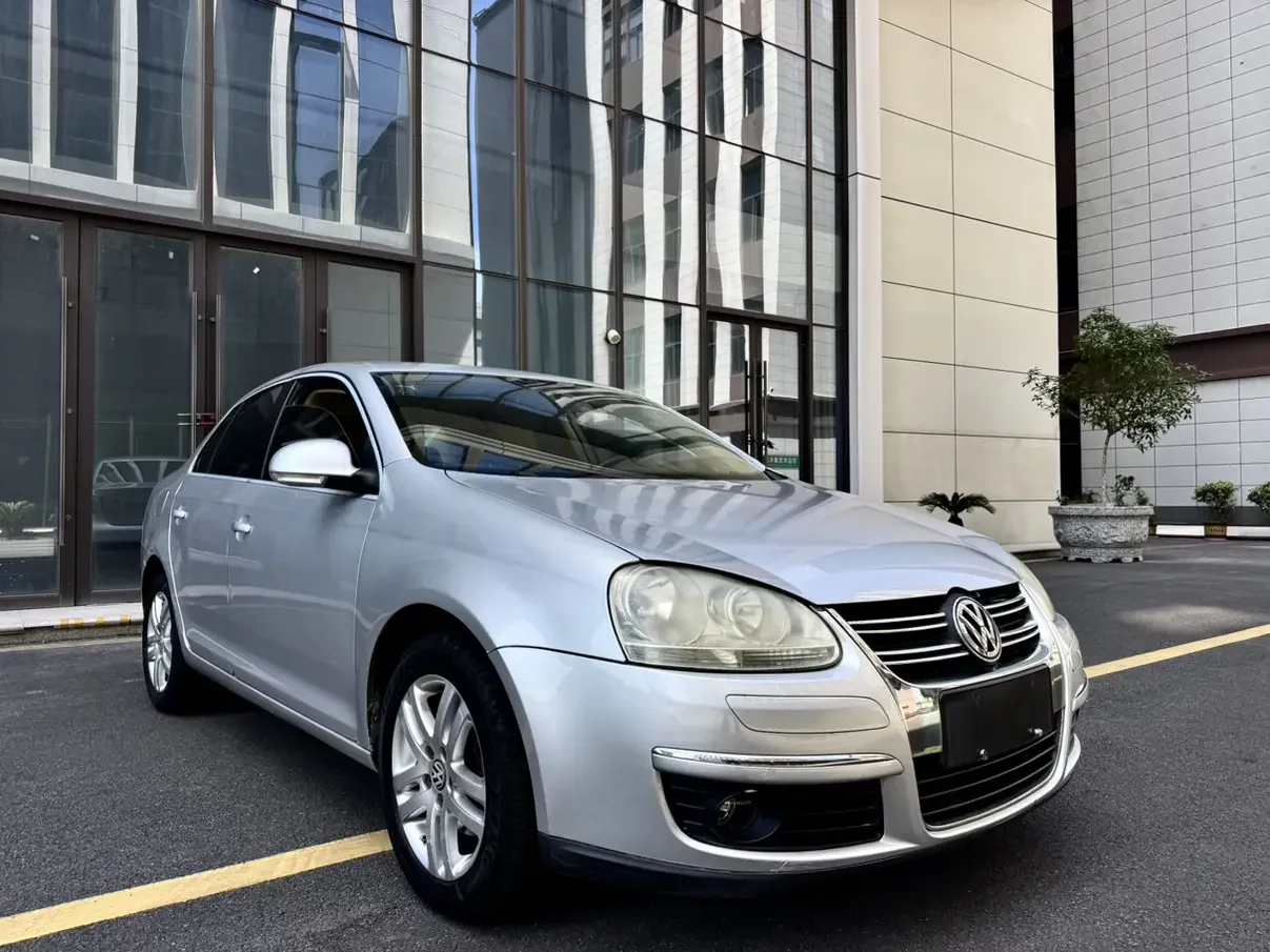 Volkswagen Sagitar
