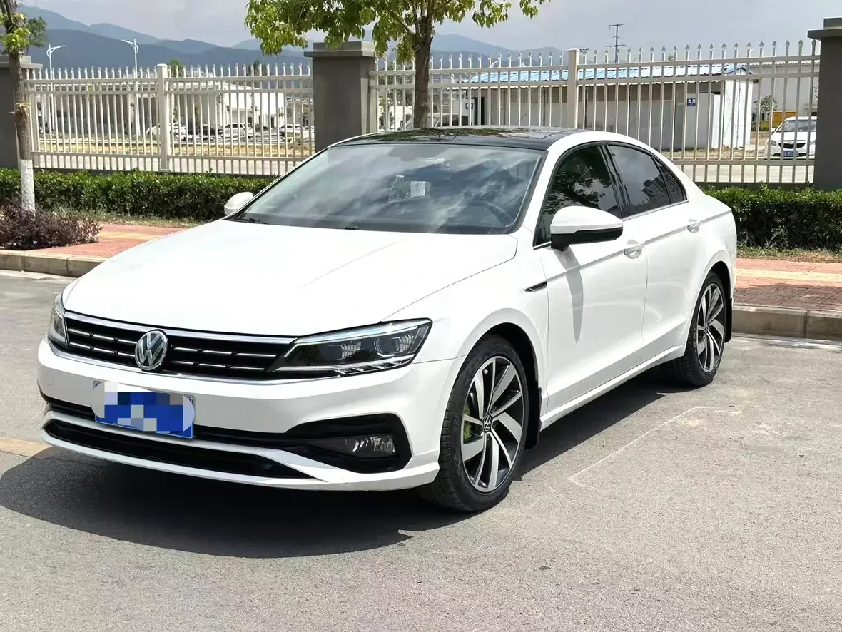 Volkswagen Lamando