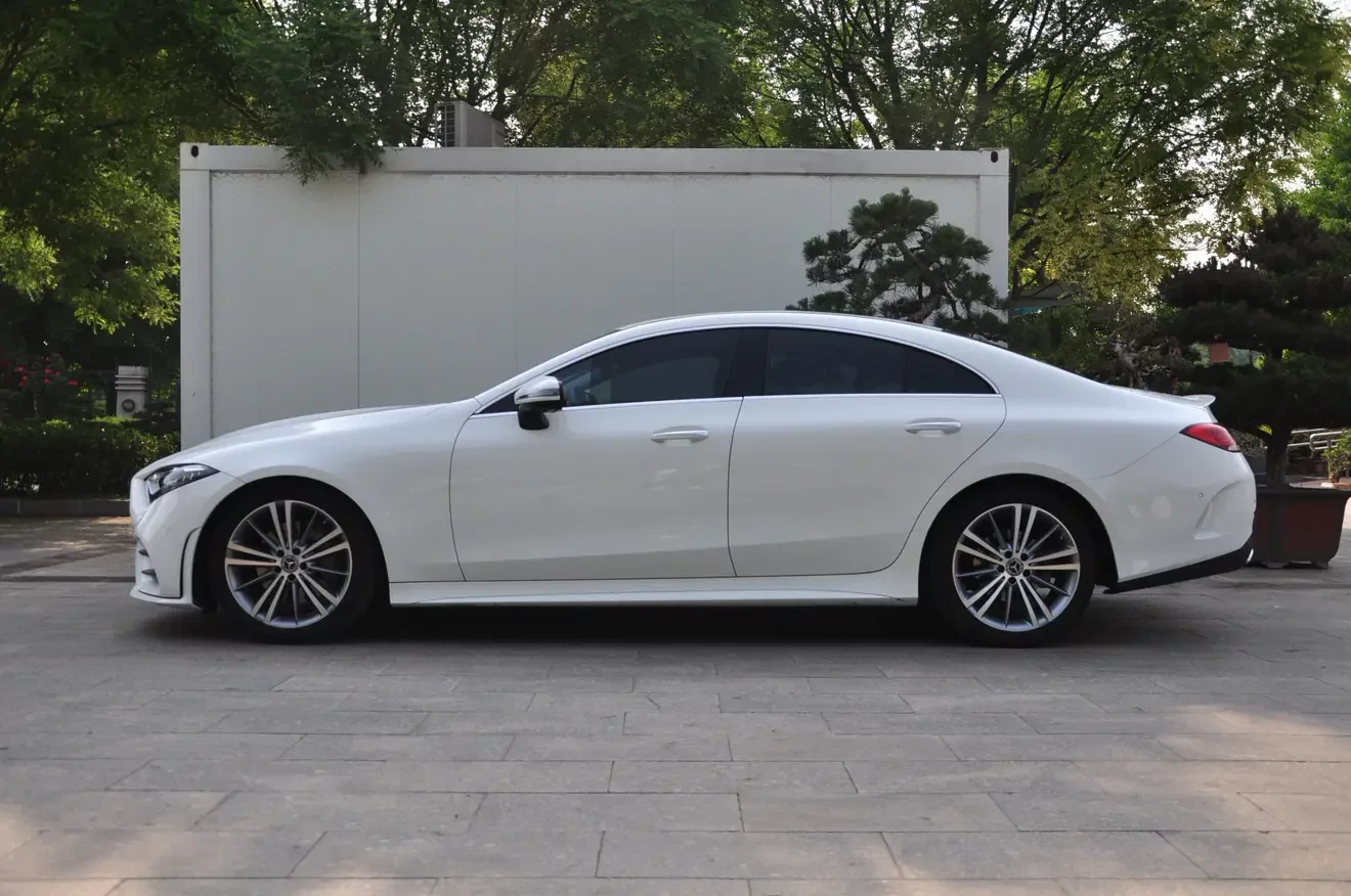 Mercedes-Benz CLS