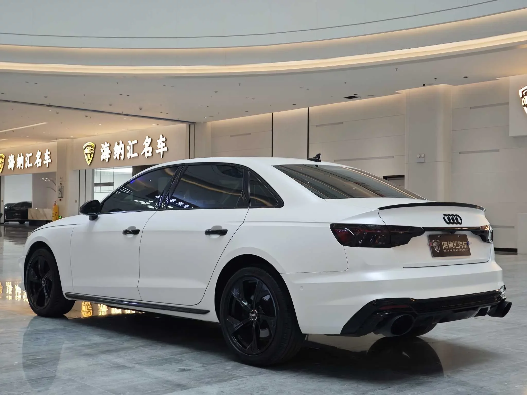 Audi A4L
