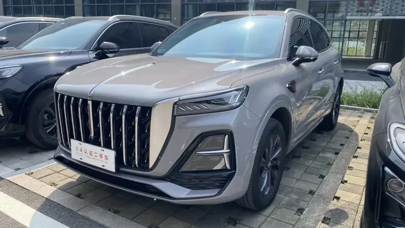 Hongqi HS5