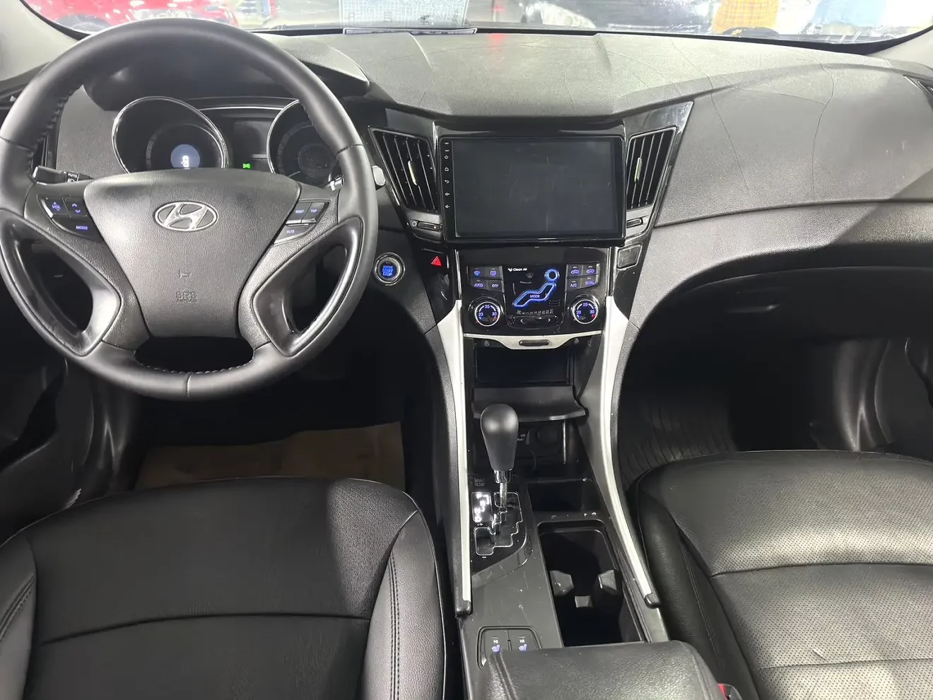 Hyundai sonata eight