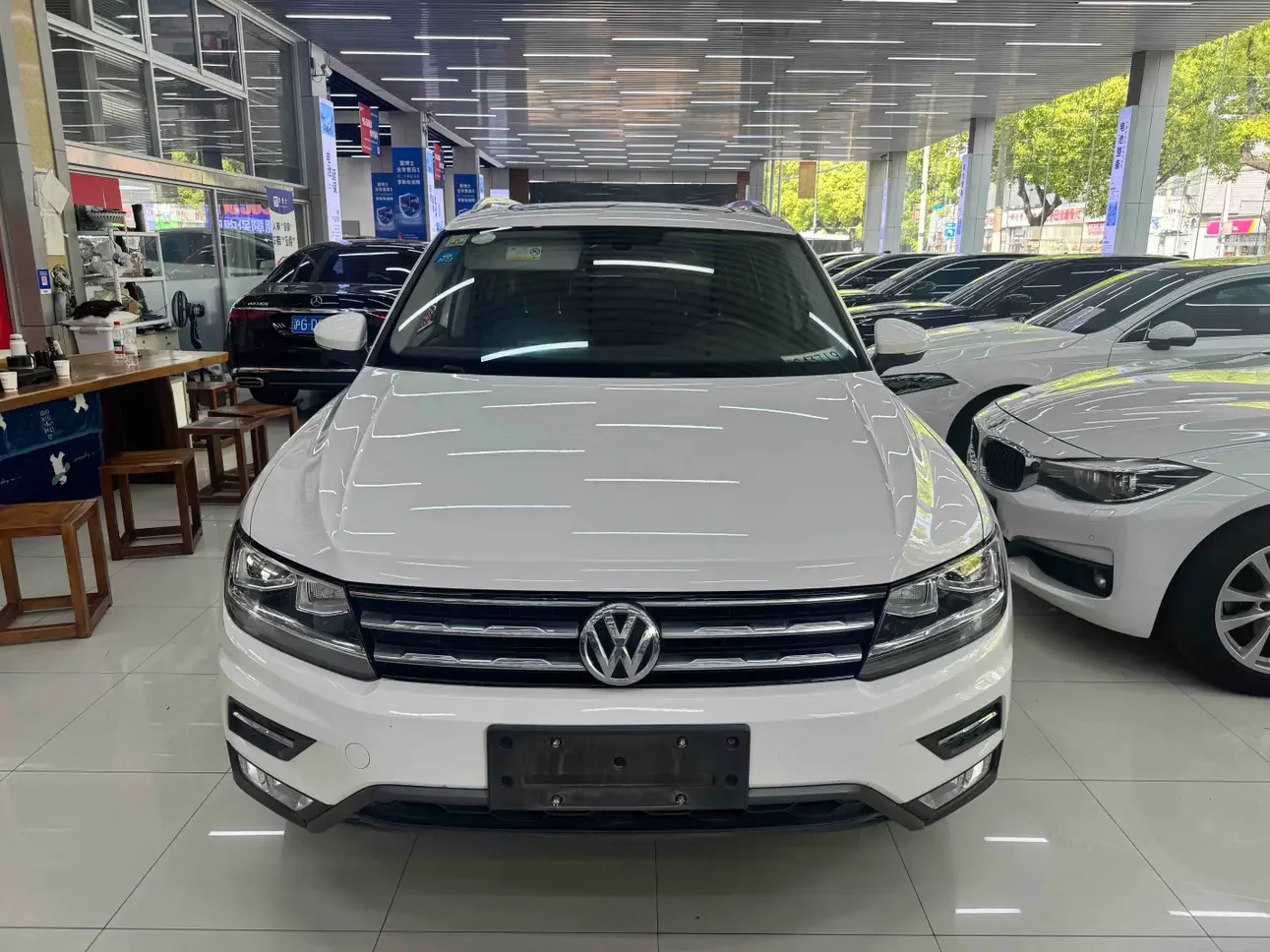 Volkswagen Tiguan L