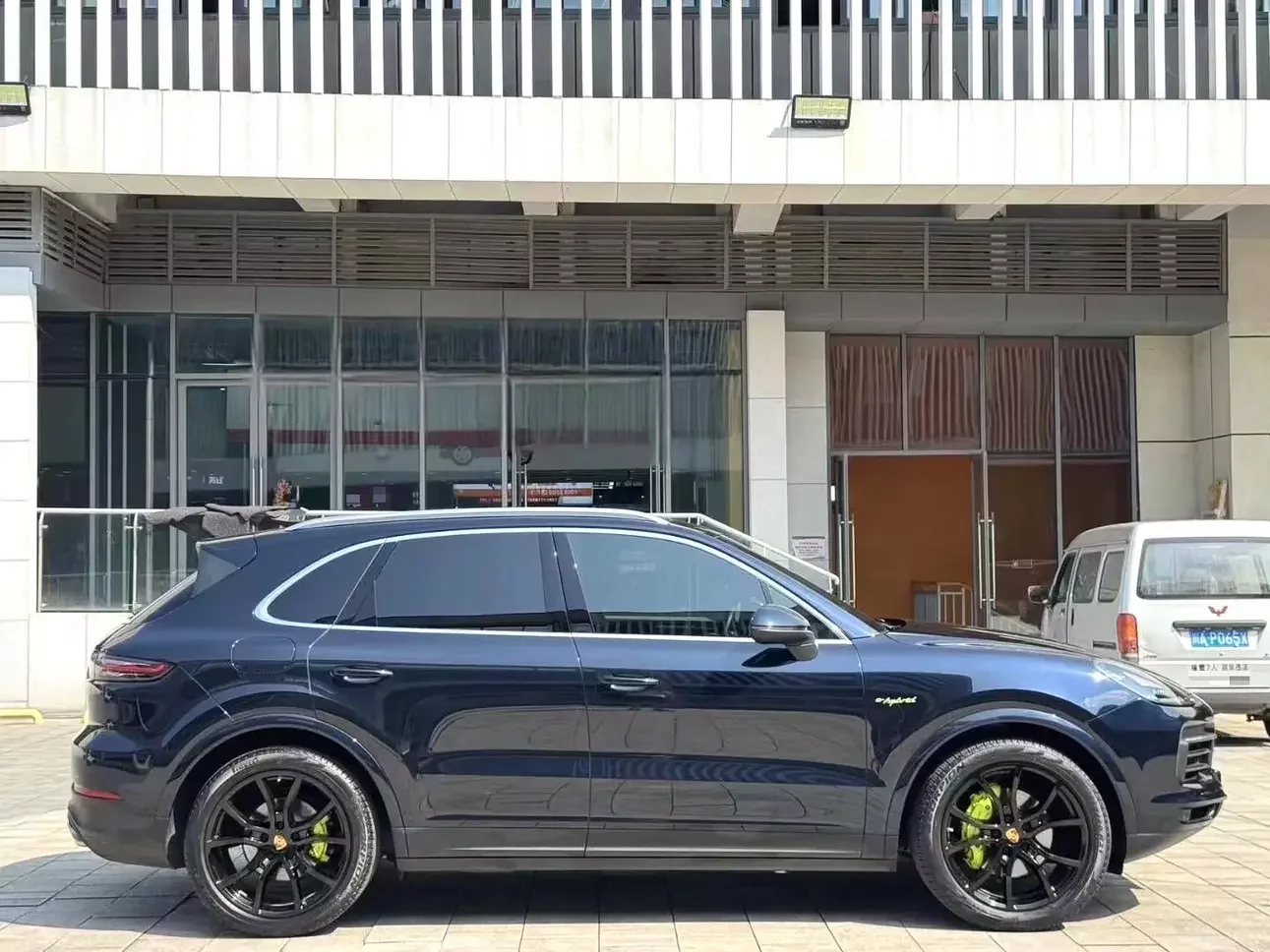 Porsche Cayenne E-Hybrid