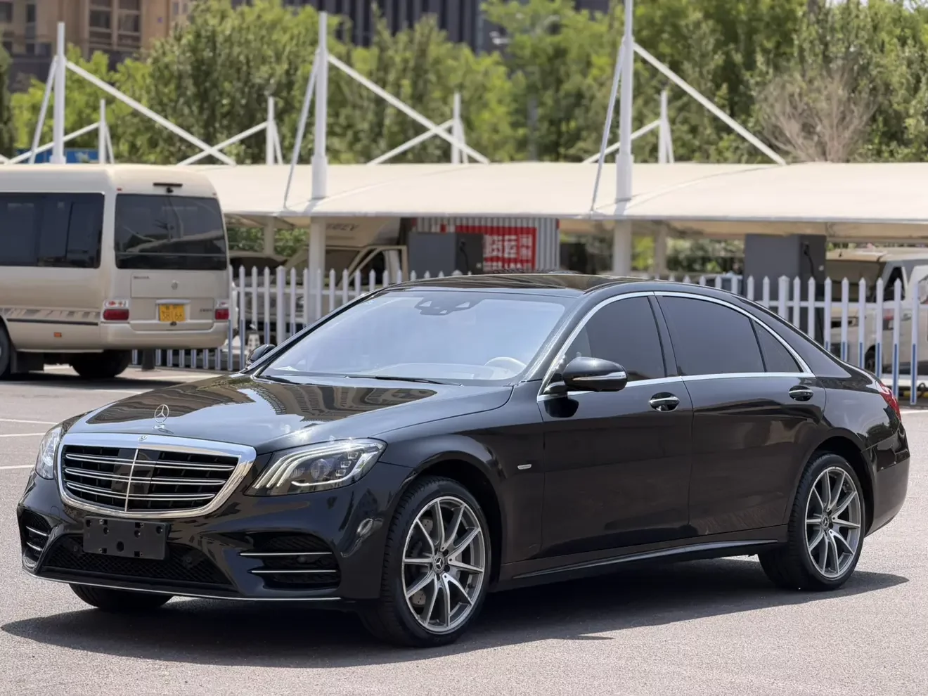 Mercedes-Benz S Class