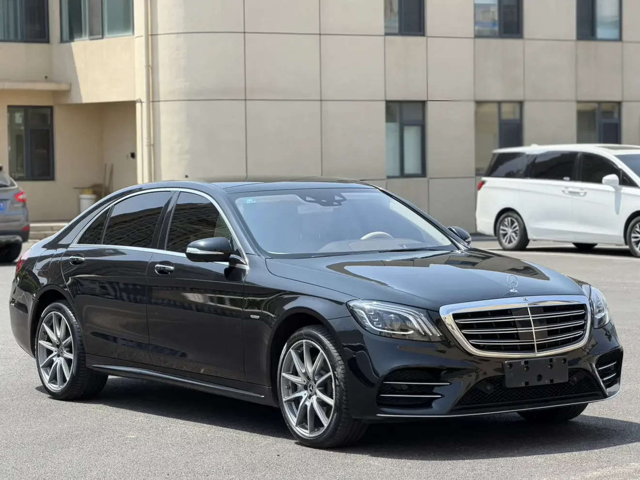 Mercedes-Benz S Class