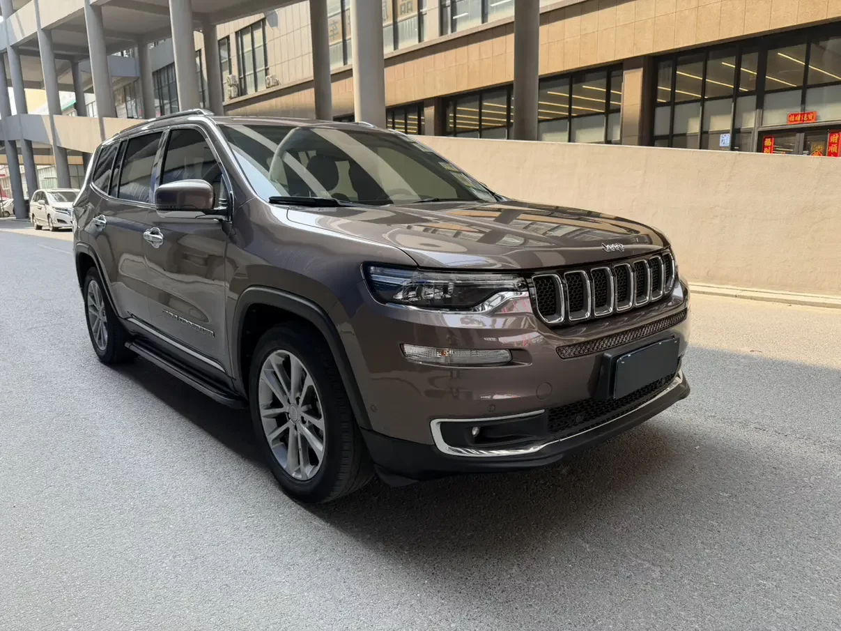 Jeep grand commander