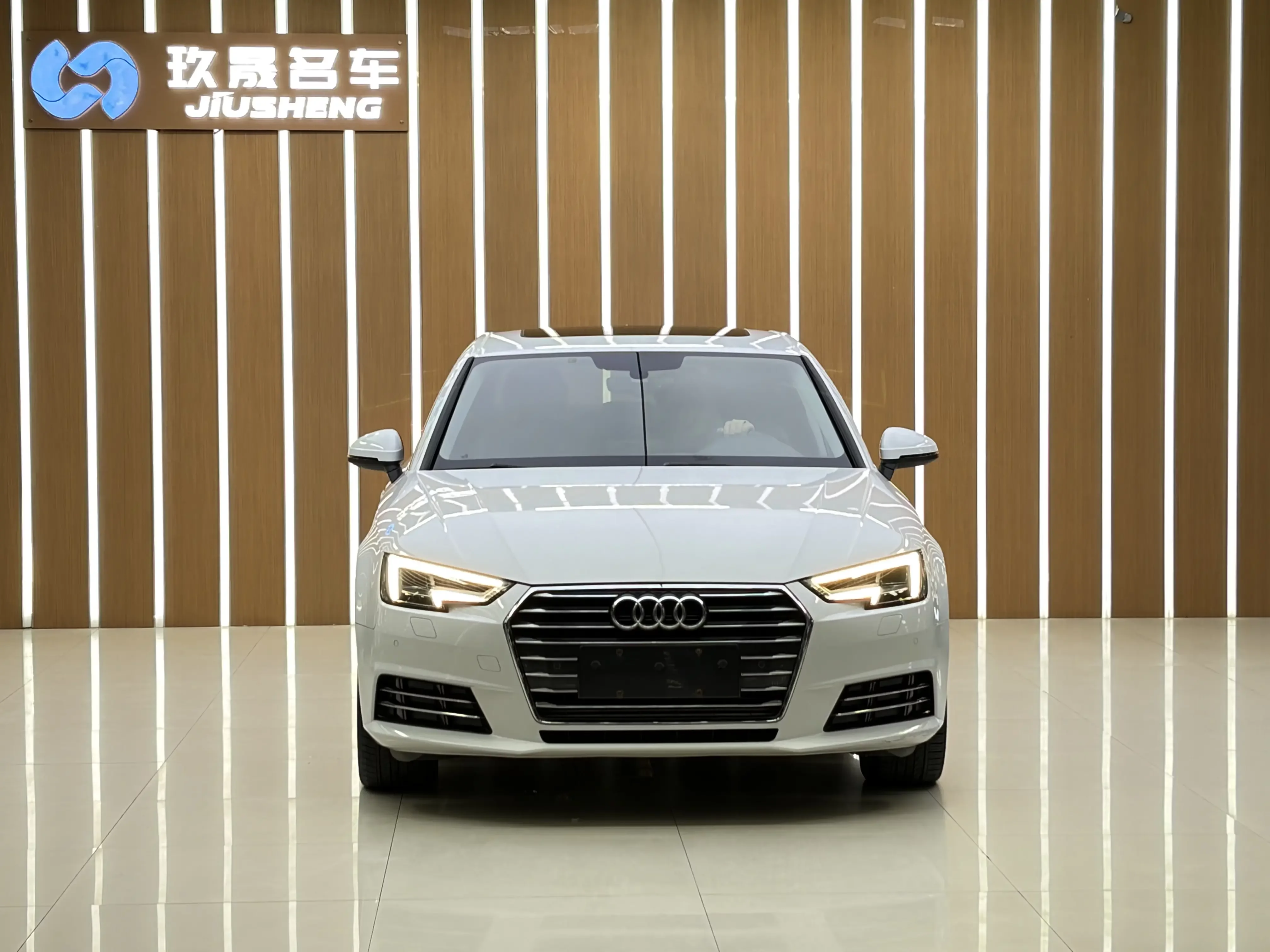 Audi A4L