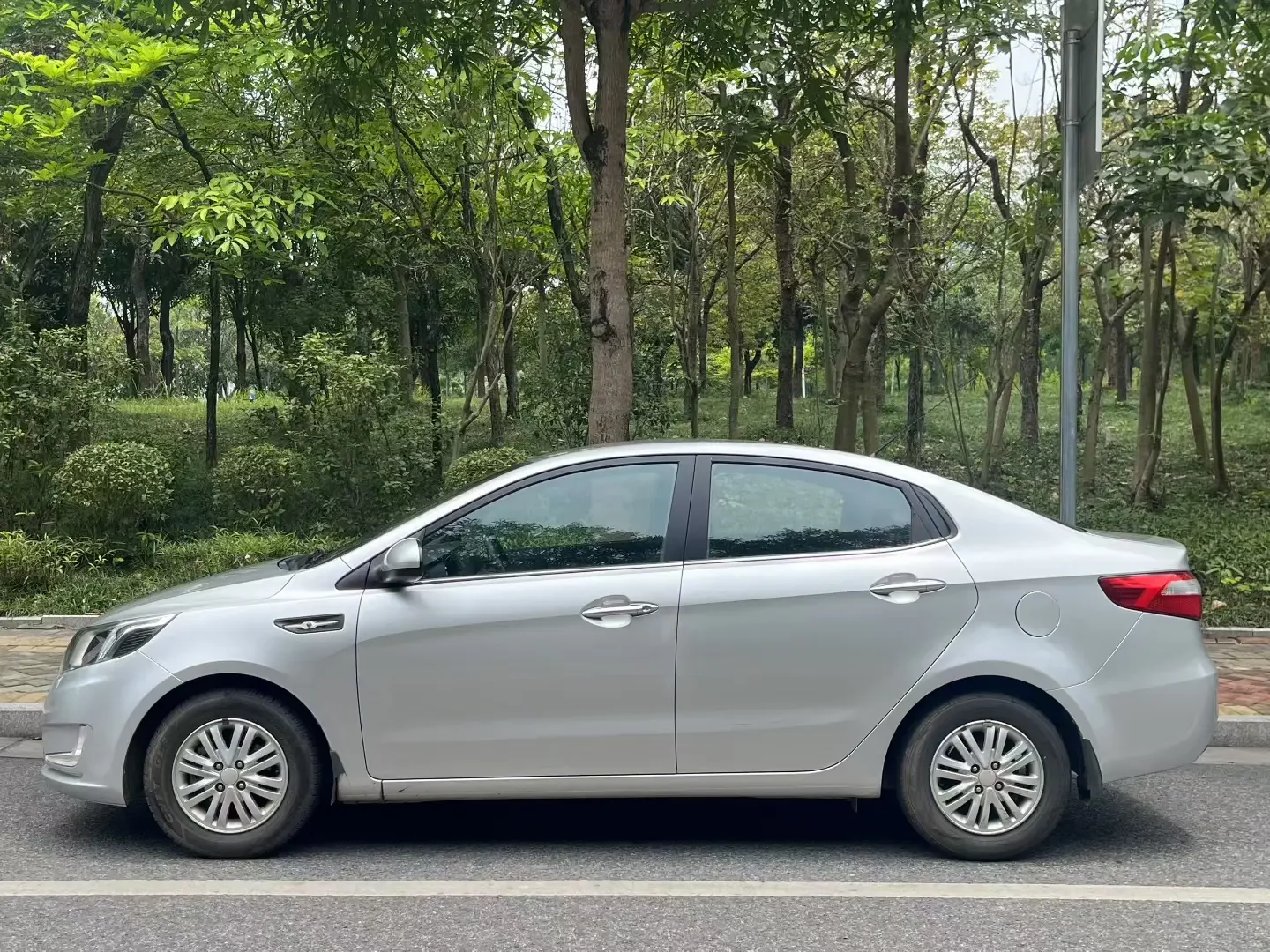 Kia K2