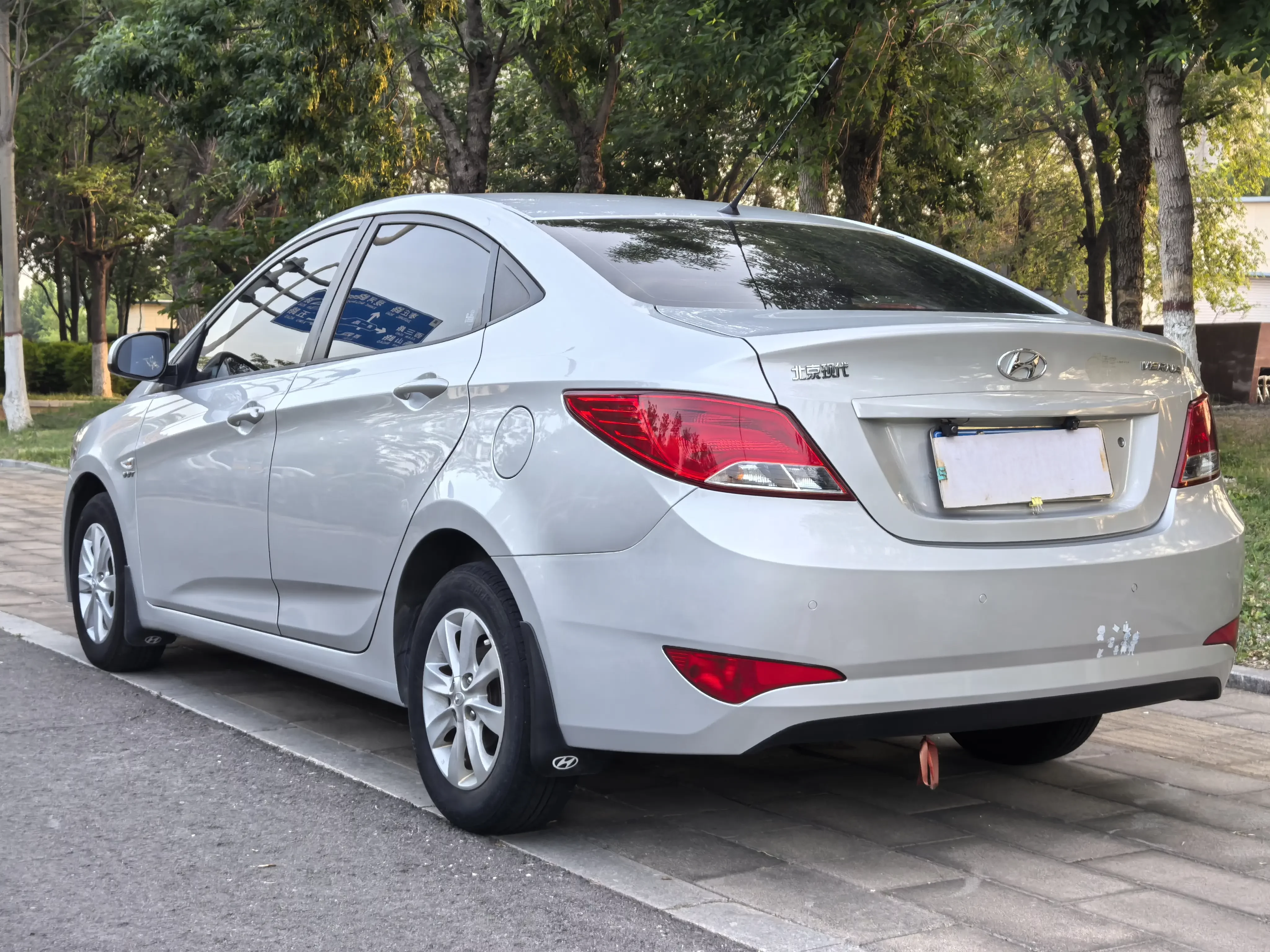 Hyundai Verna