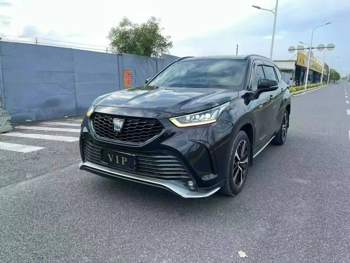 Toyota Crown Kluger