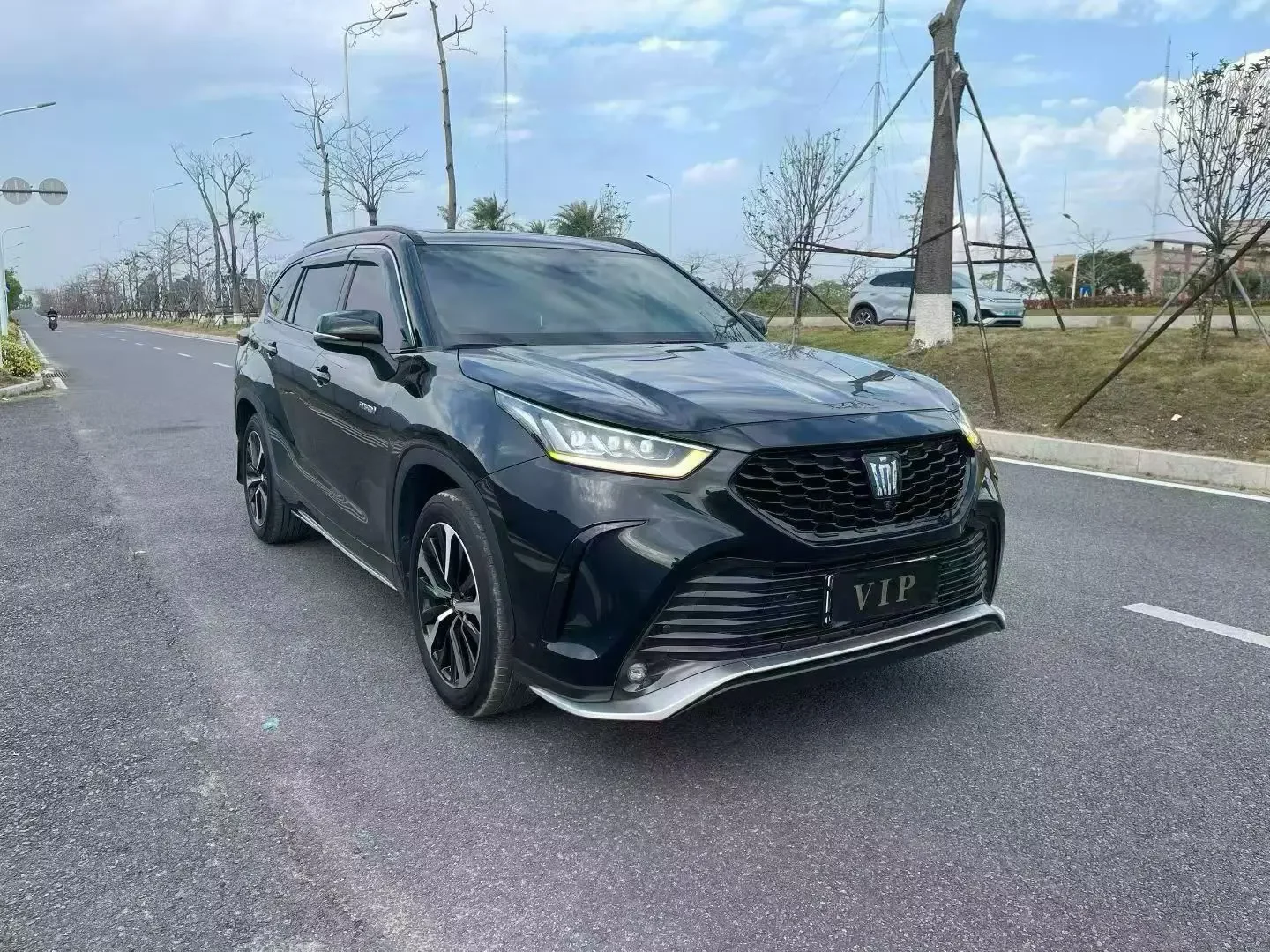 Toyota Crown Kluger