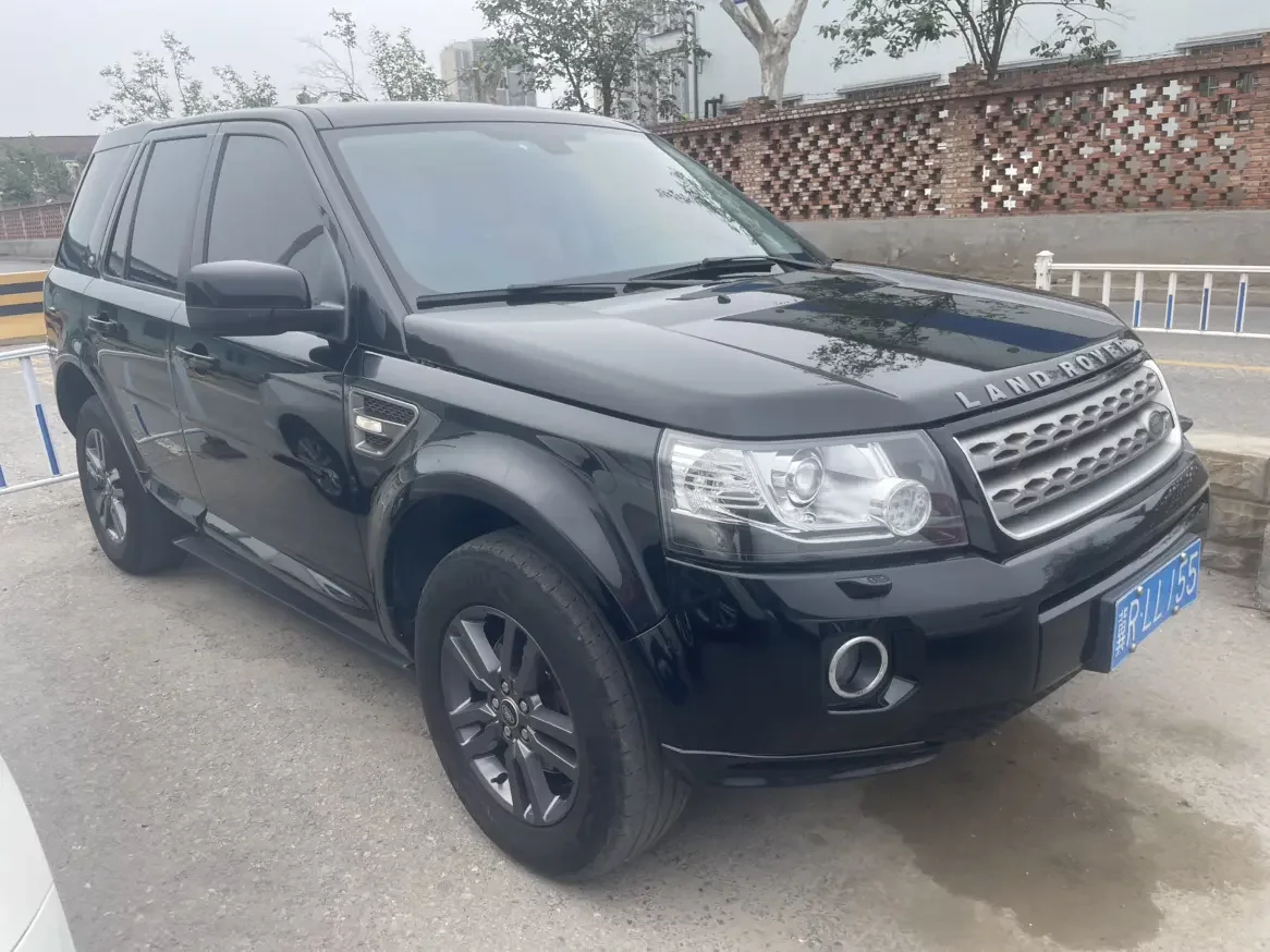 Land Rover Freelander 2