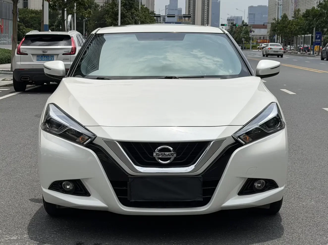Nissan bluebird