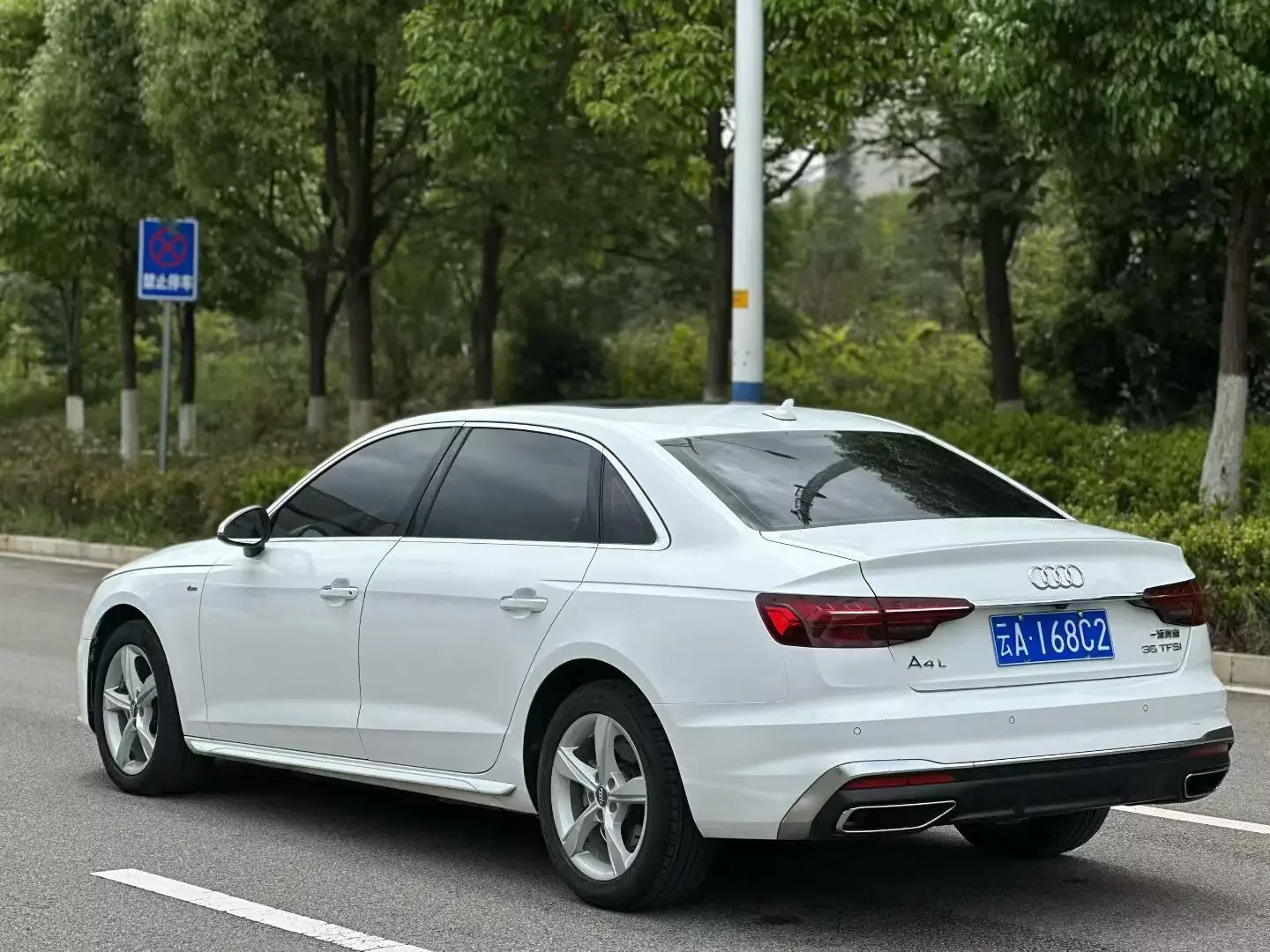 Audi A4L