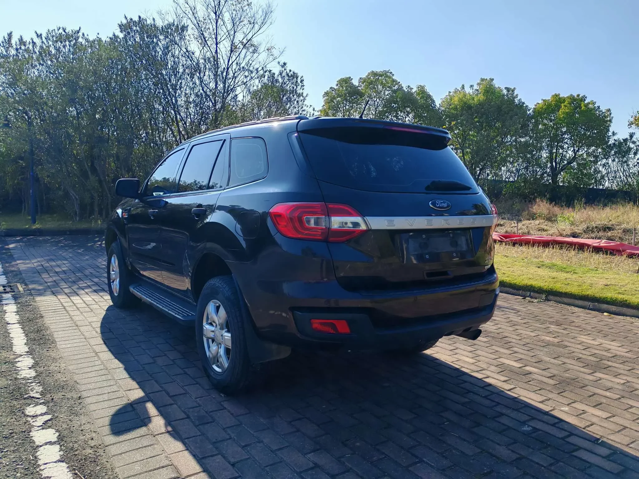 Ford Road shaker