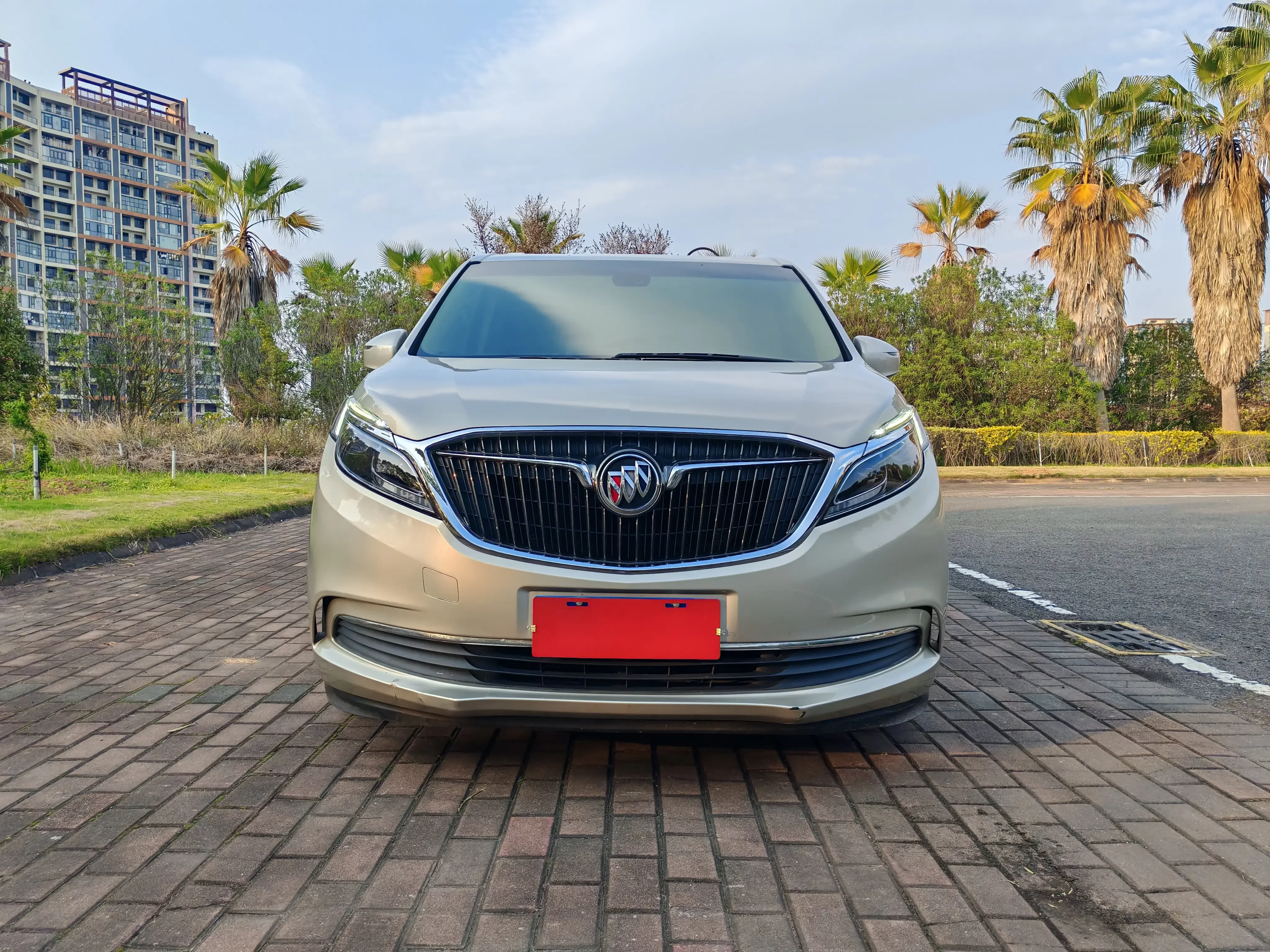 Buick GL8