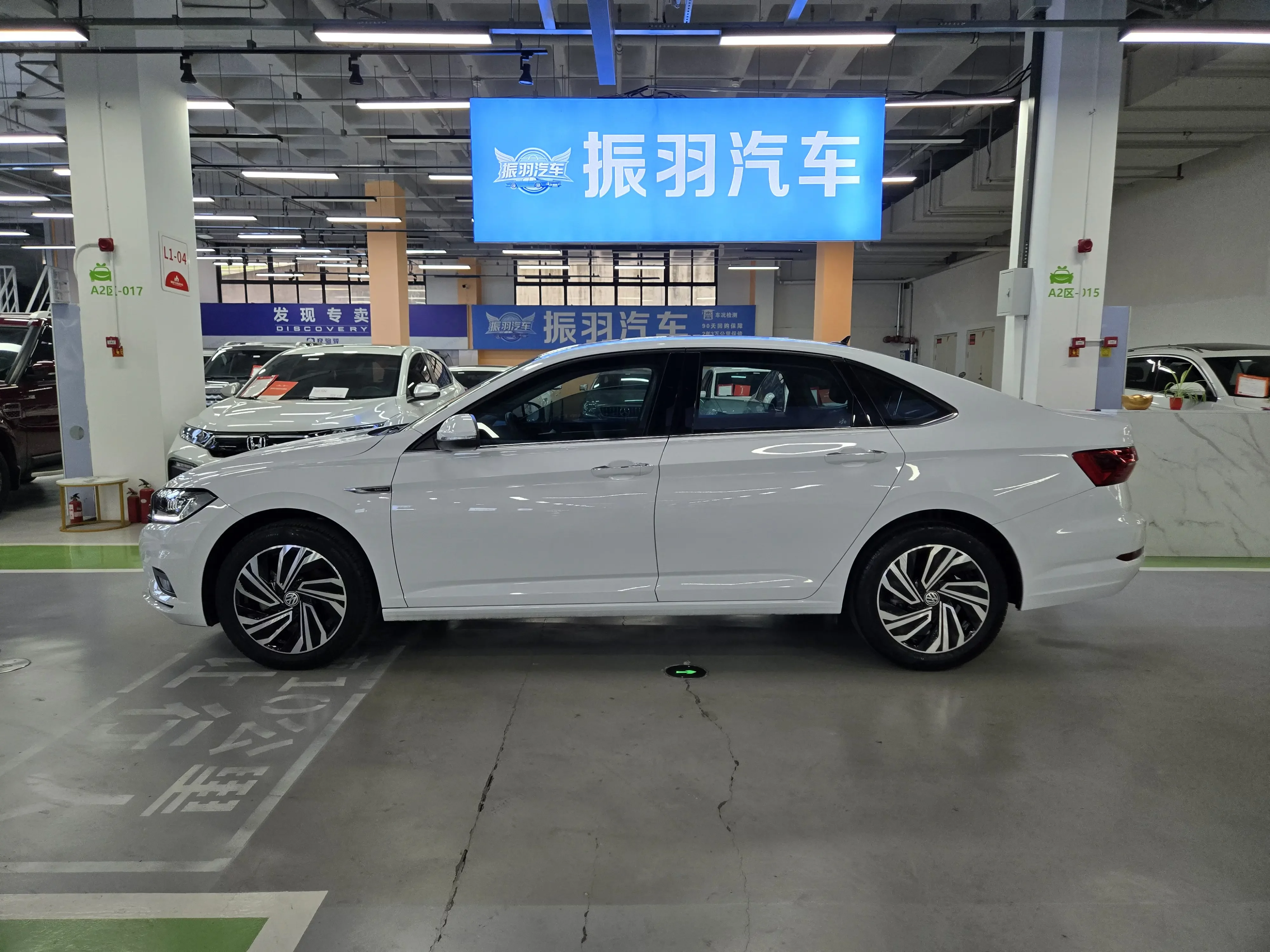 Volkswagen Sagitar