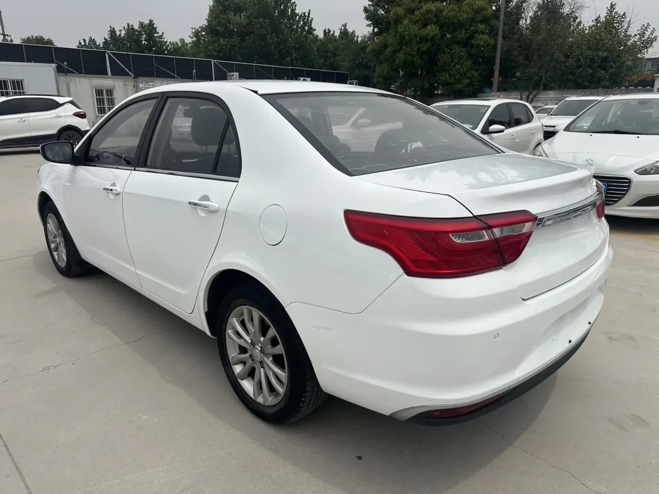 Geely Vision