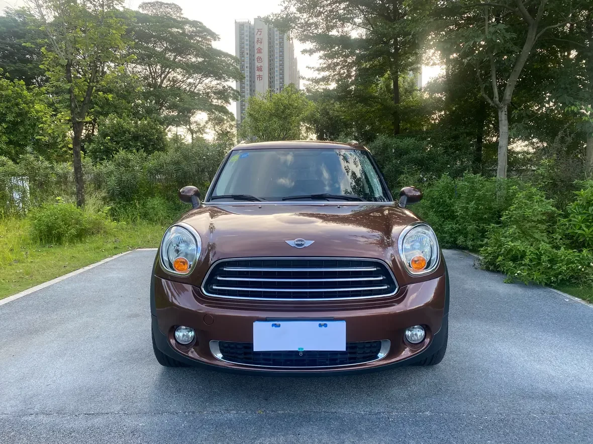 MINI COUNTRYMAN