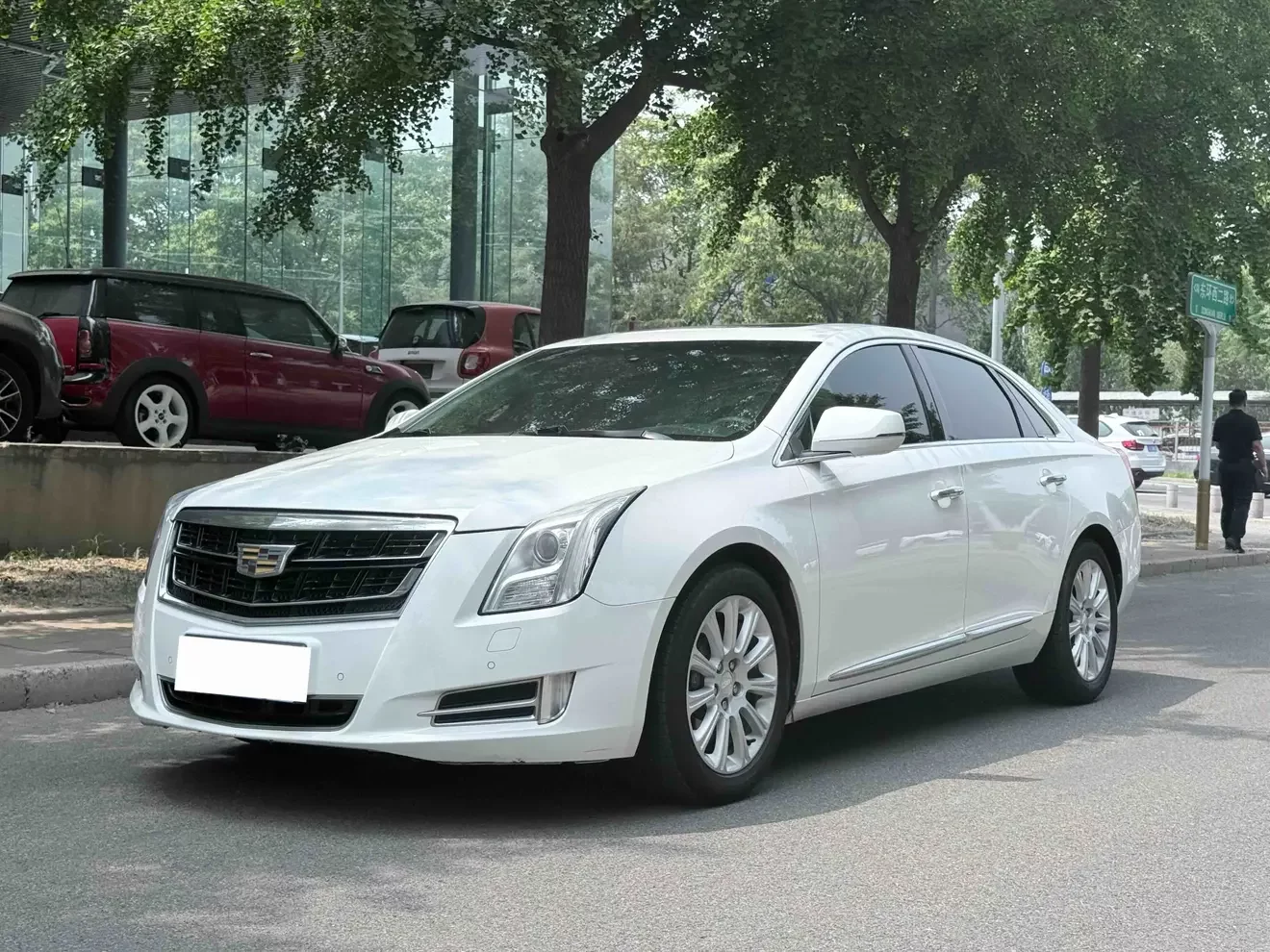Cadillac XTS
