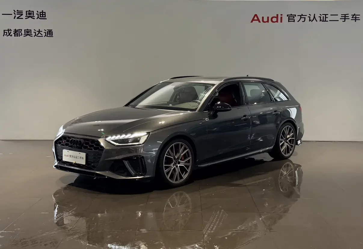 Audi S4