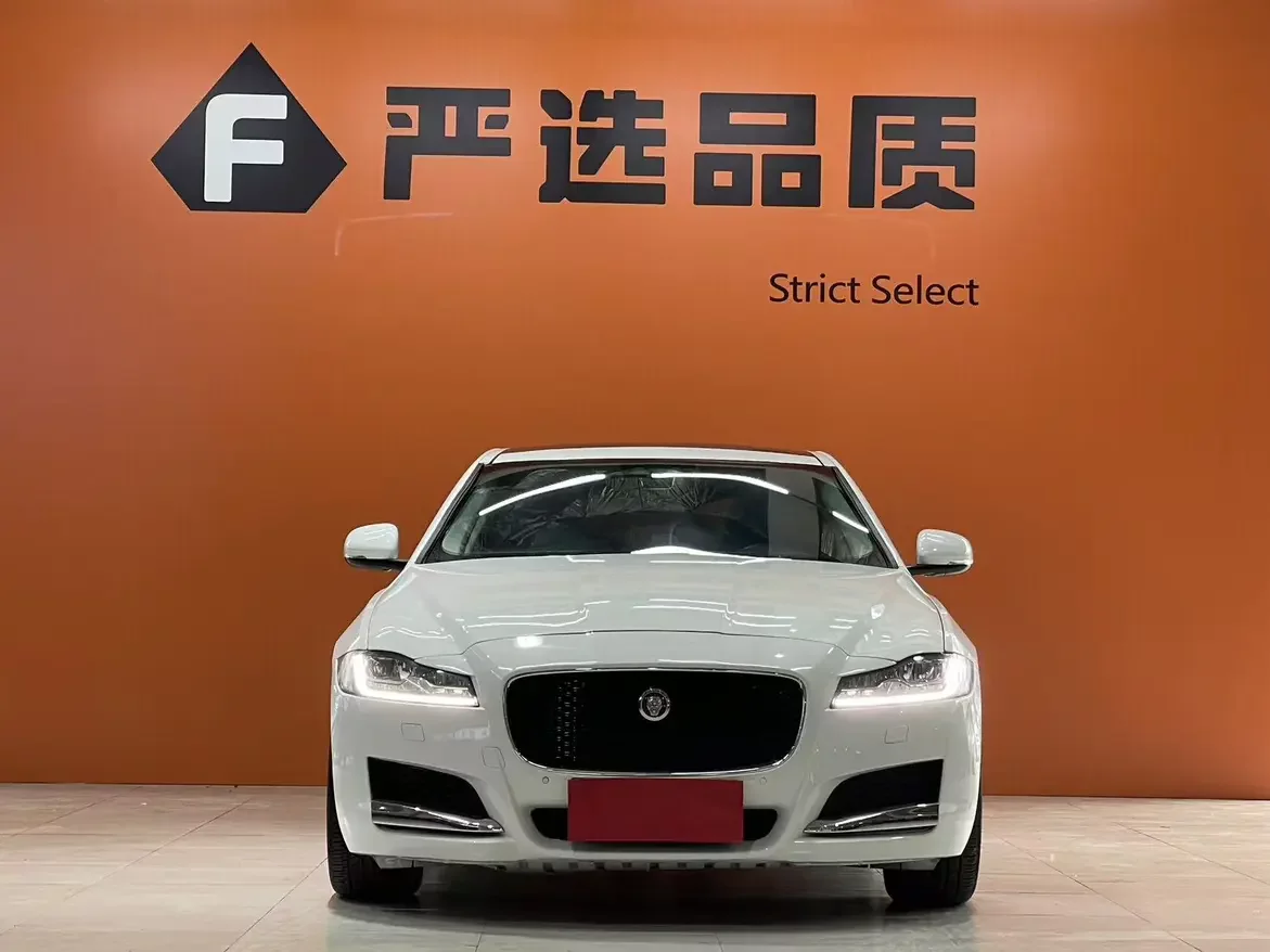Jaguar XFL  из Китая