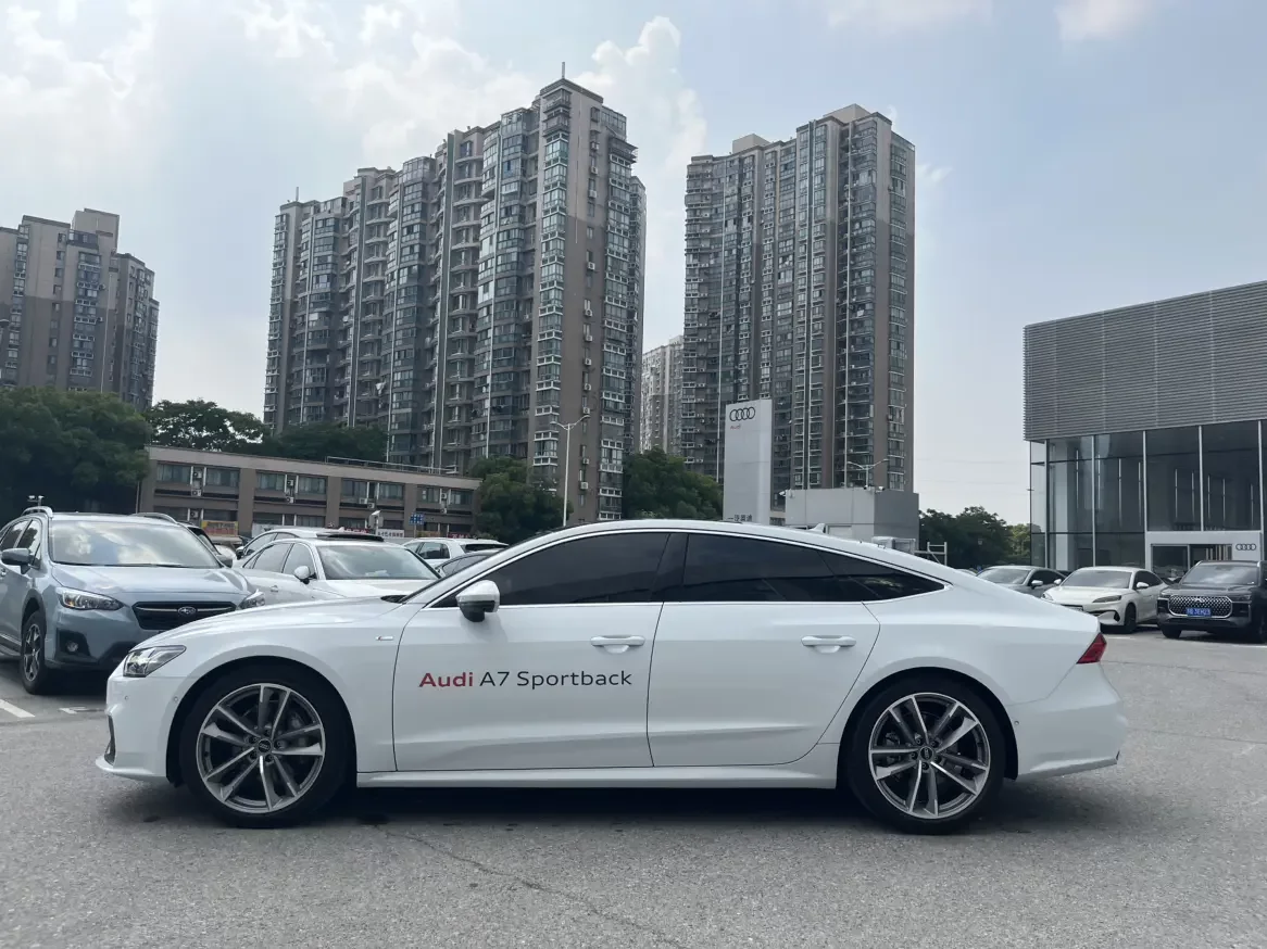 Audi A7