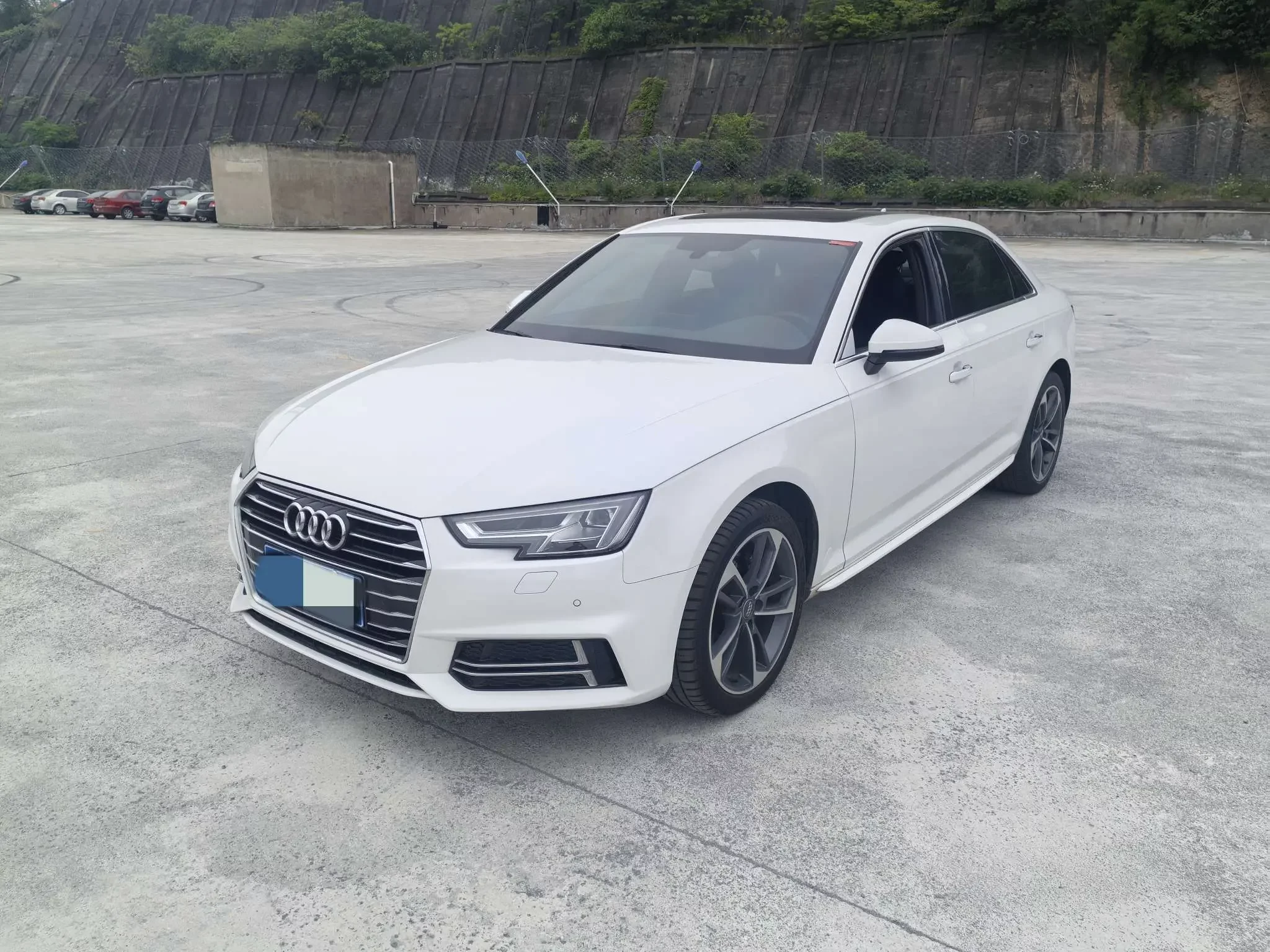 Audi A4L