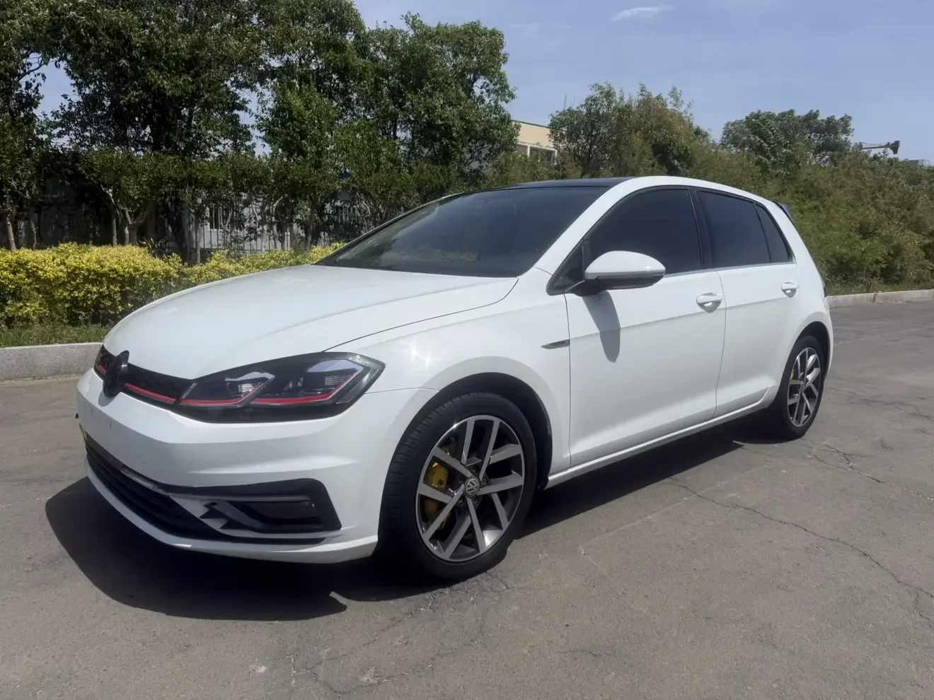 Volkswagen golf