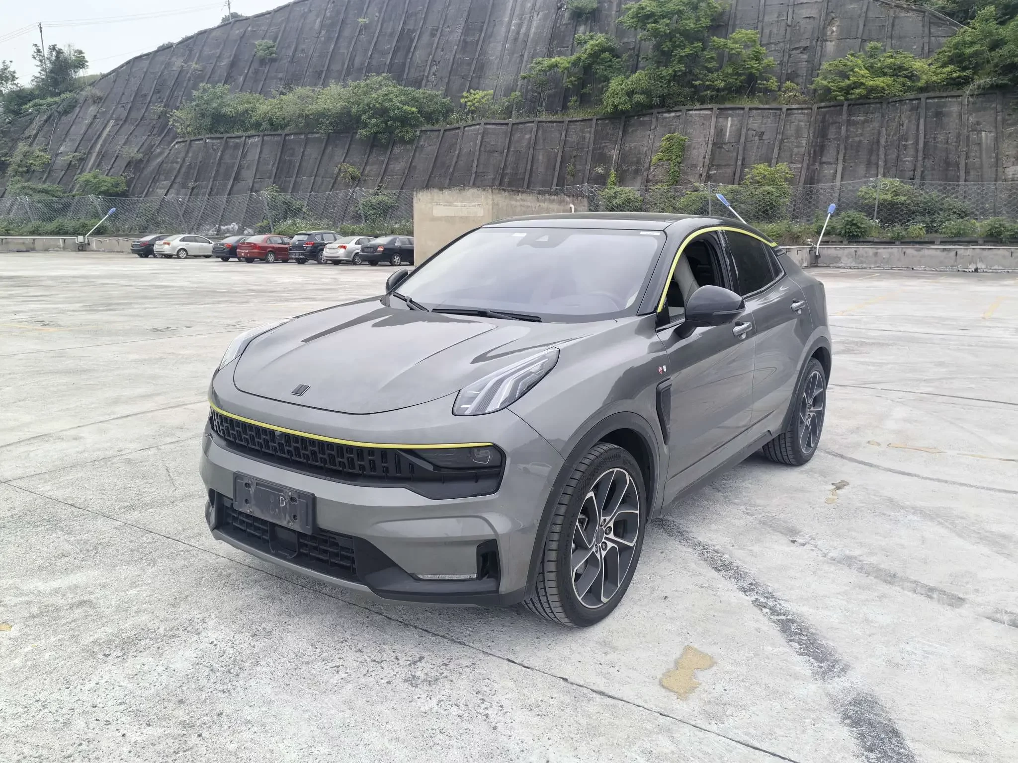 Lynk & Co 05