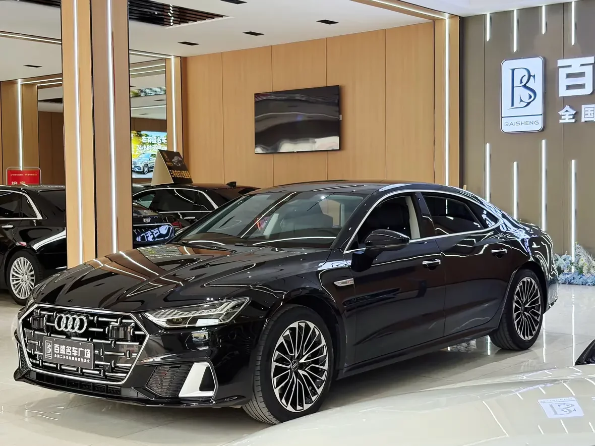 Audi A7L