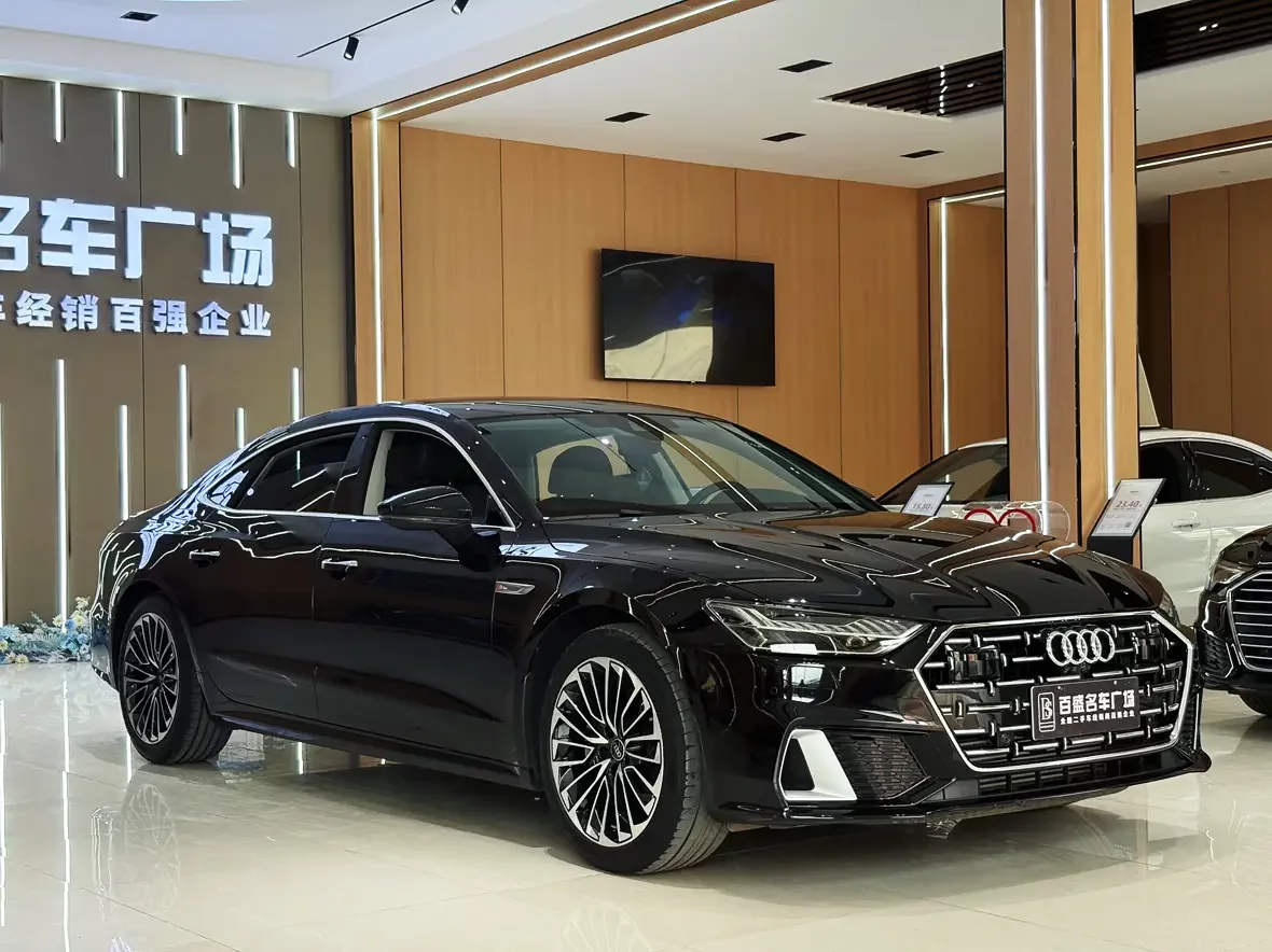 Audi A7L