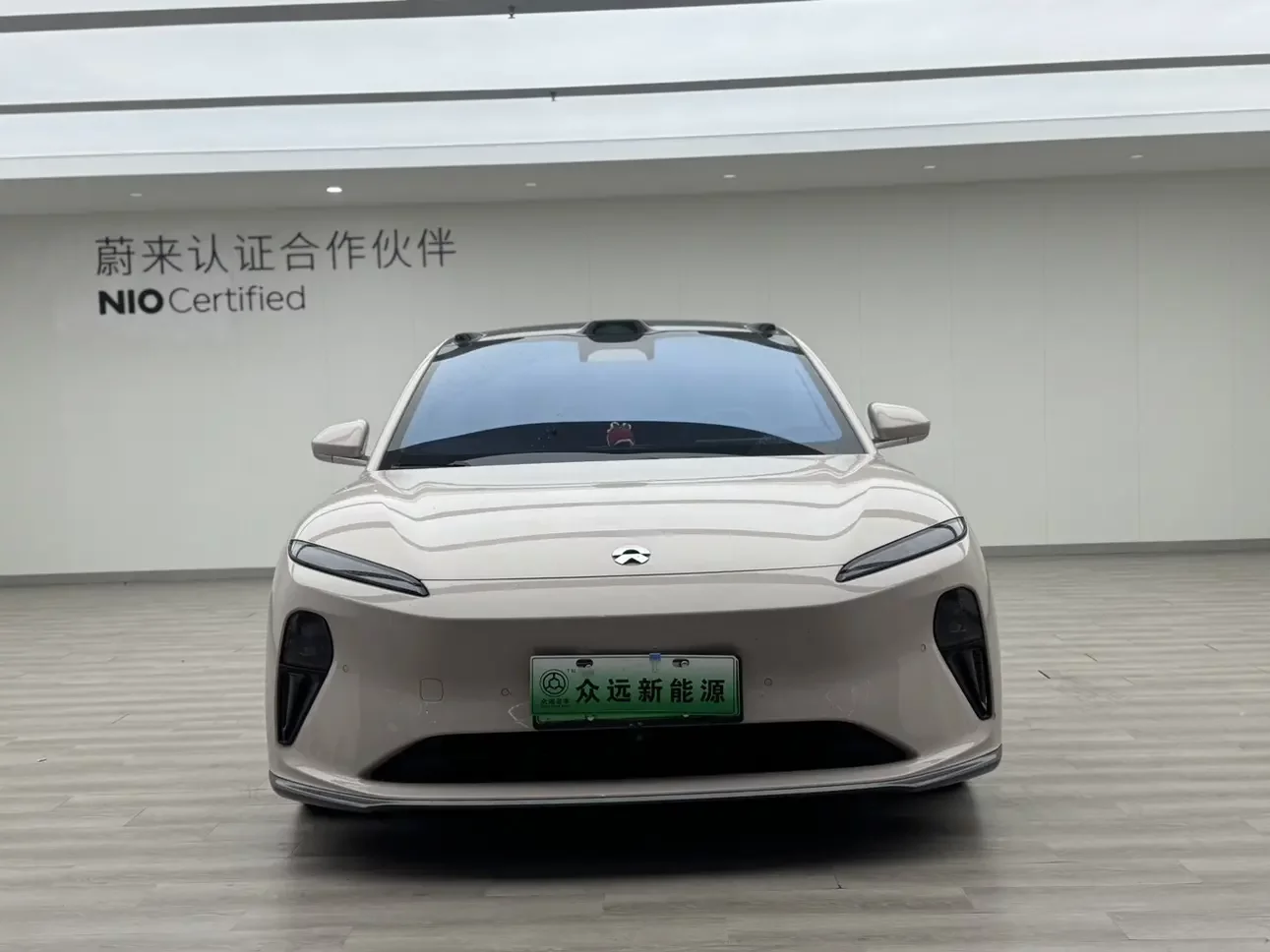 NIO ET5T  из Китая