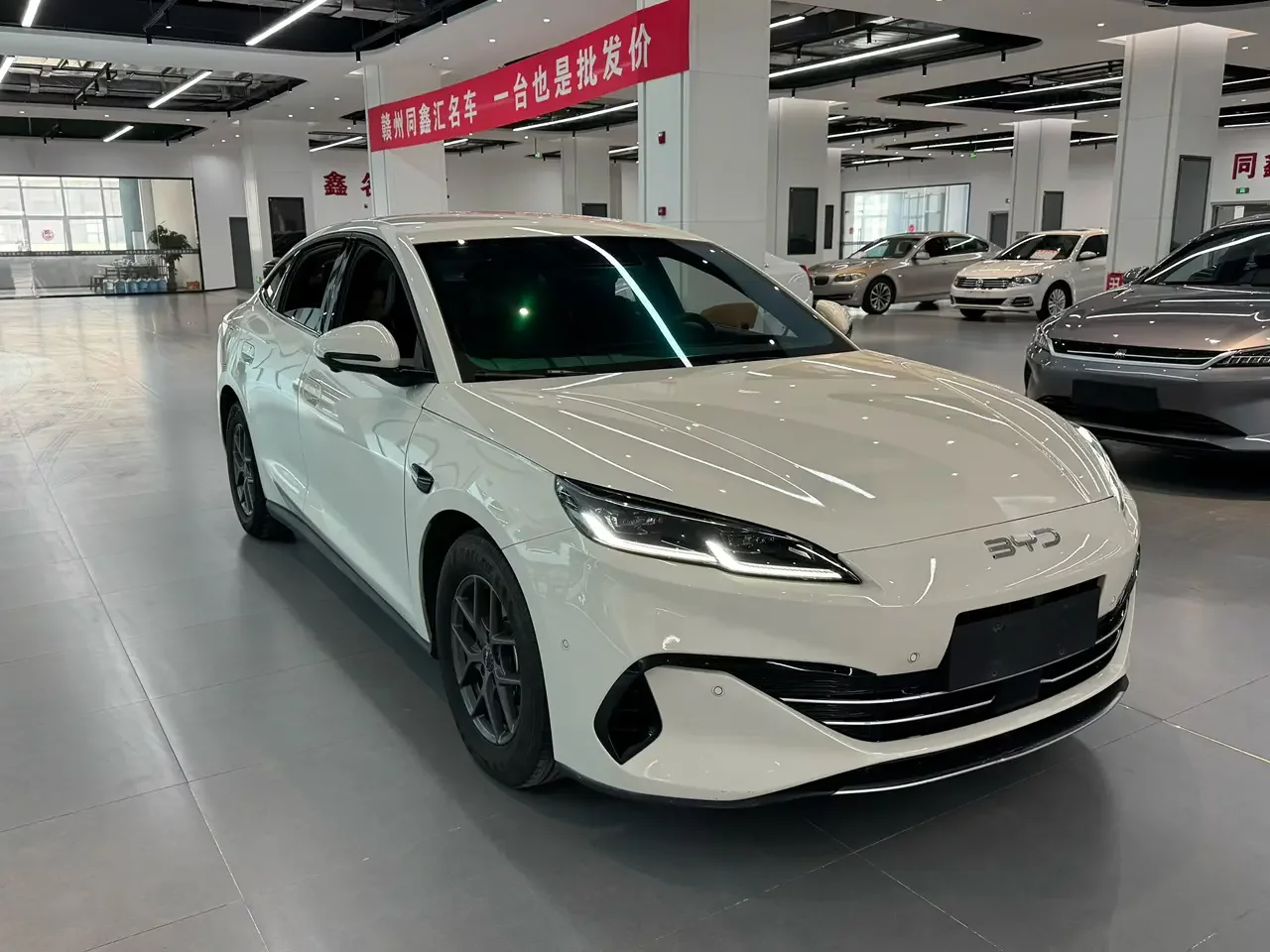 BYD Seal 06DM