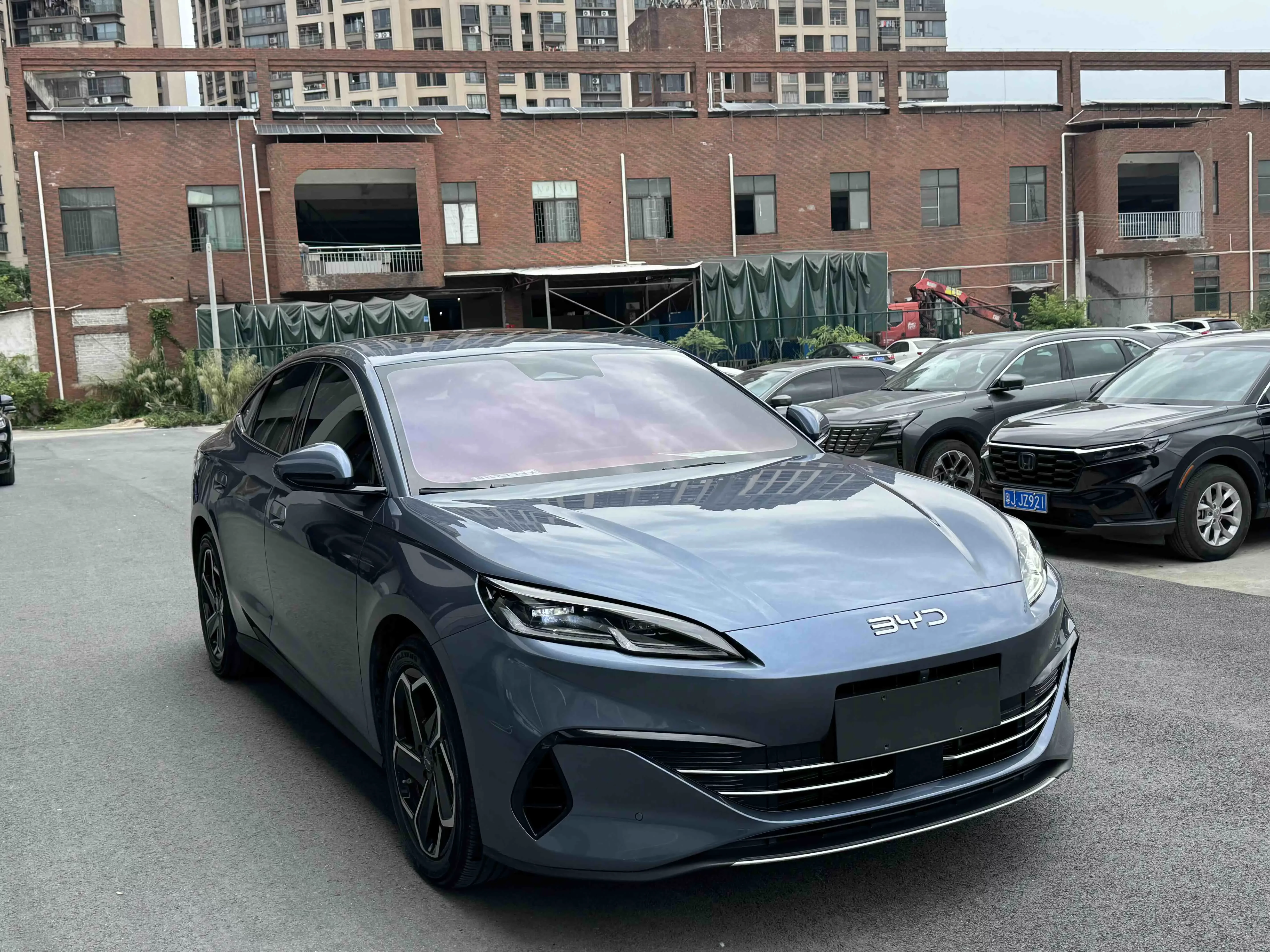 BYD Seal 06DM