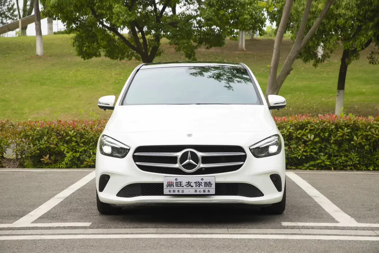 Mercedes-Benz B Class