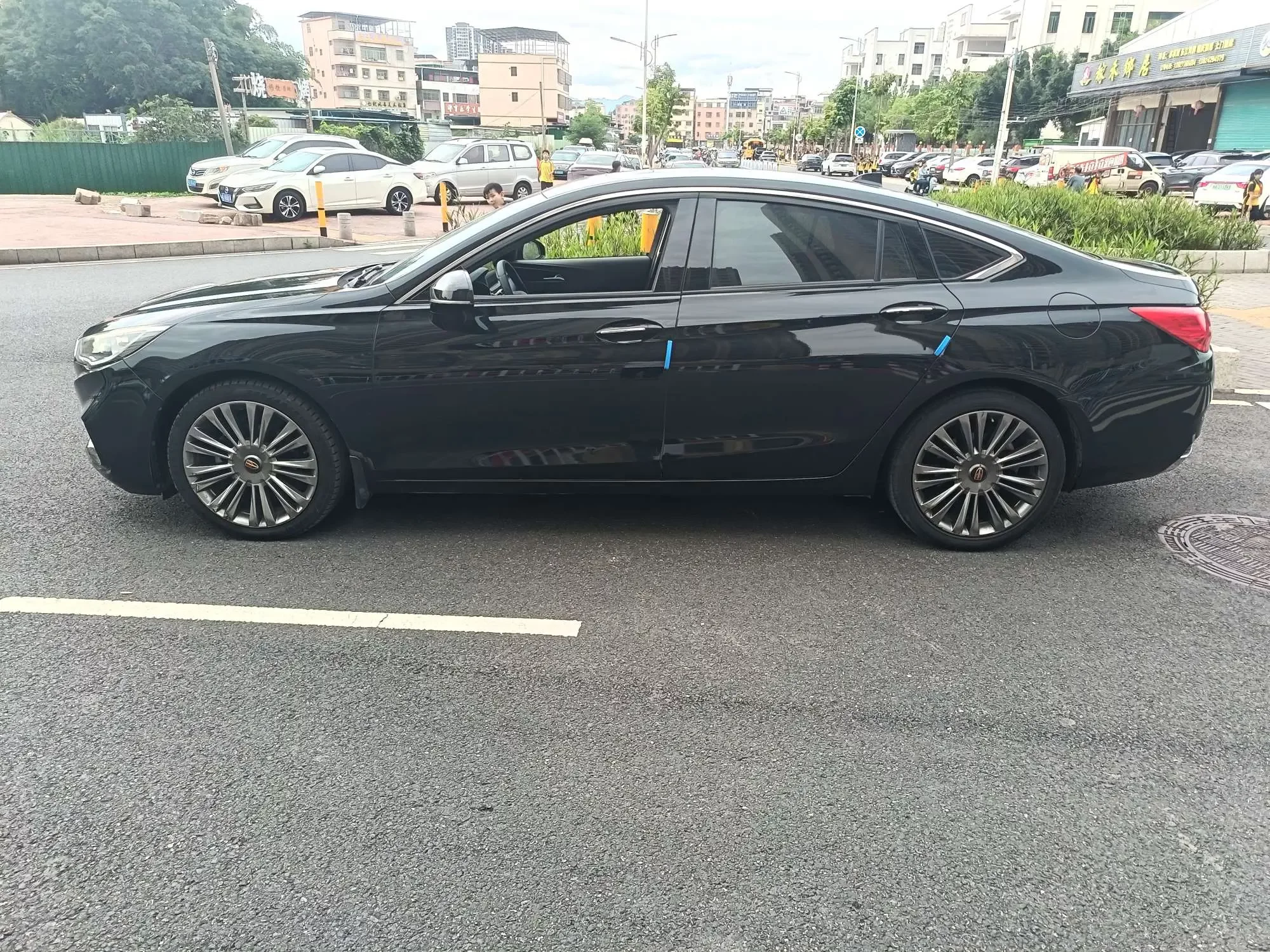 Hongqi H5 classic