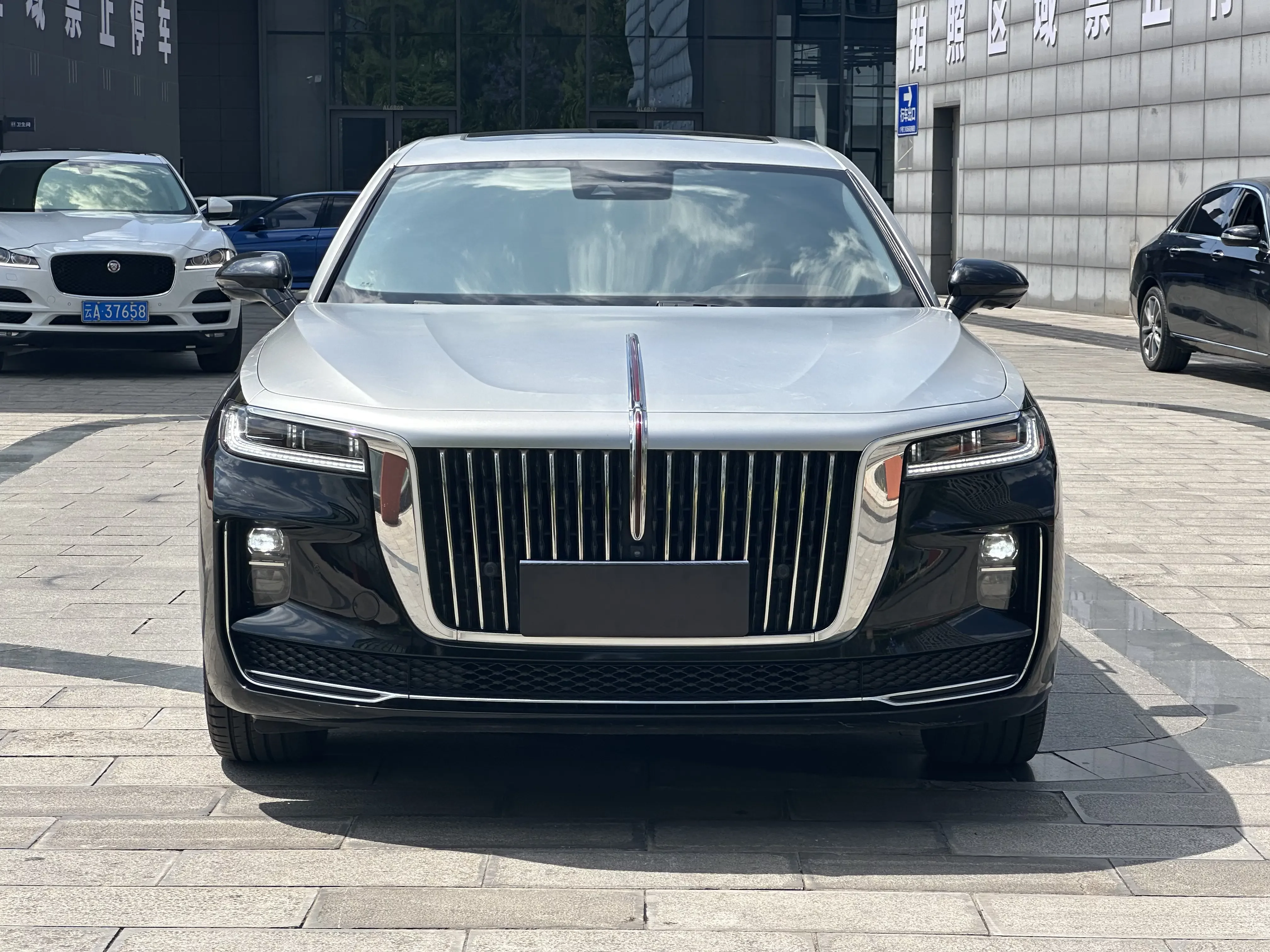 Hongqi H9