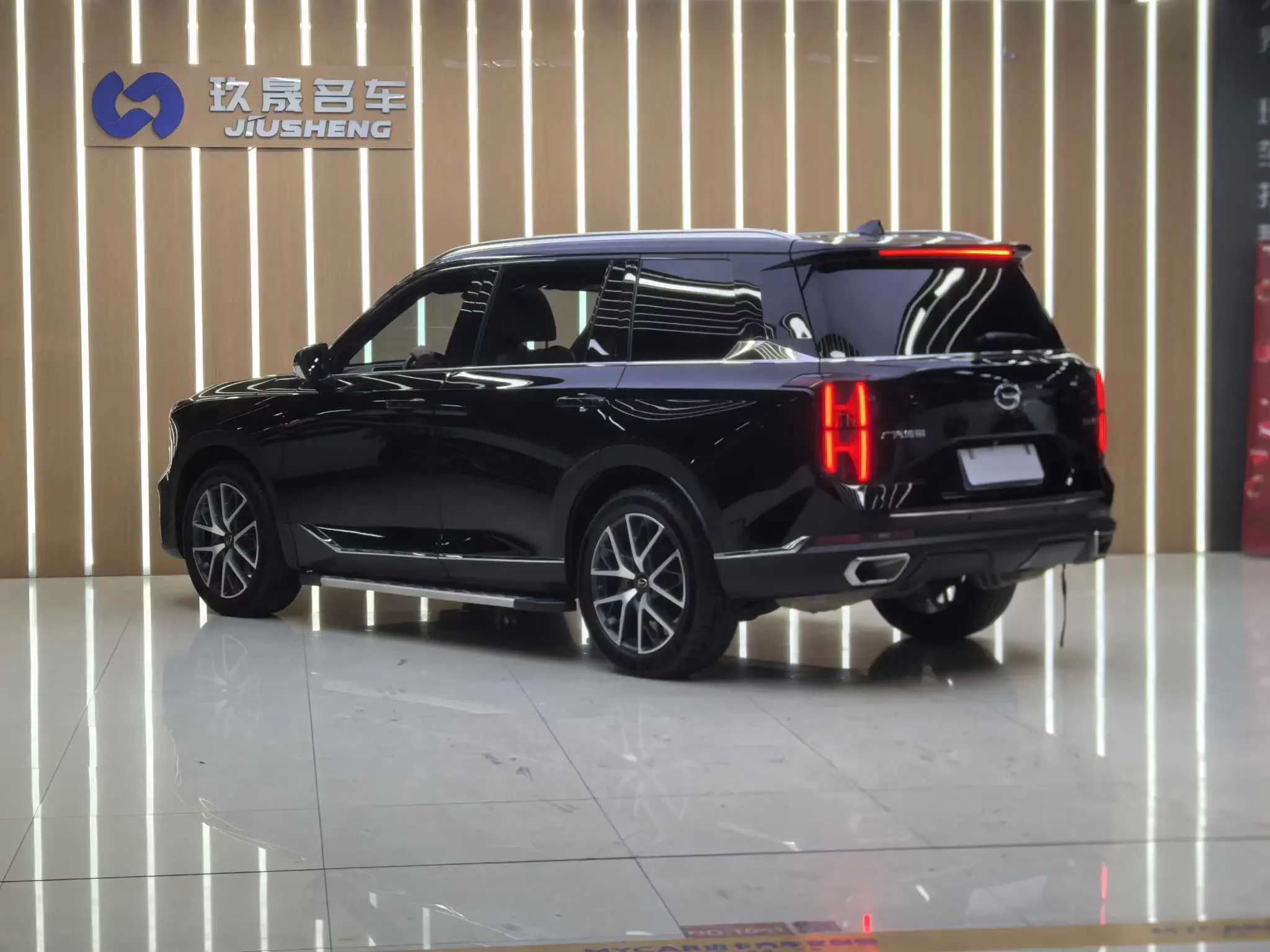 GAC Trumpchi GS8