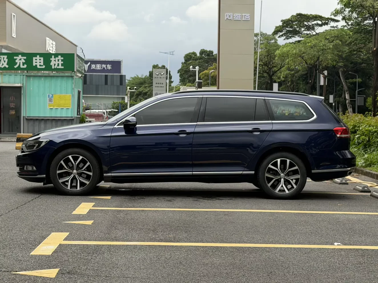 Volkswagen Wei Lan