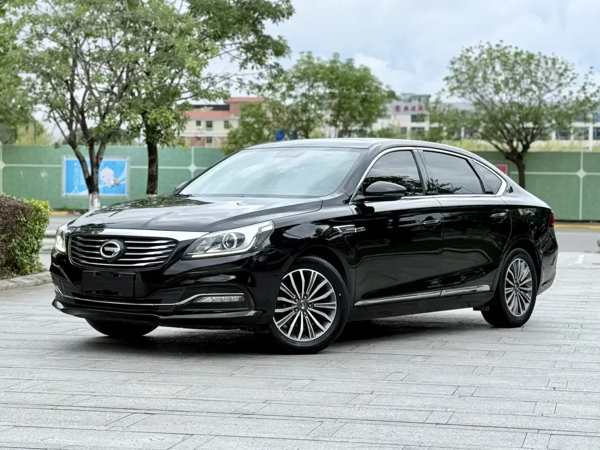 GAC Trumpchi GA8