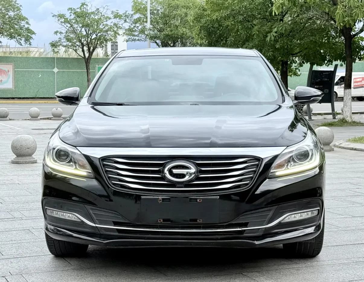 GAC Trumpchi GA8