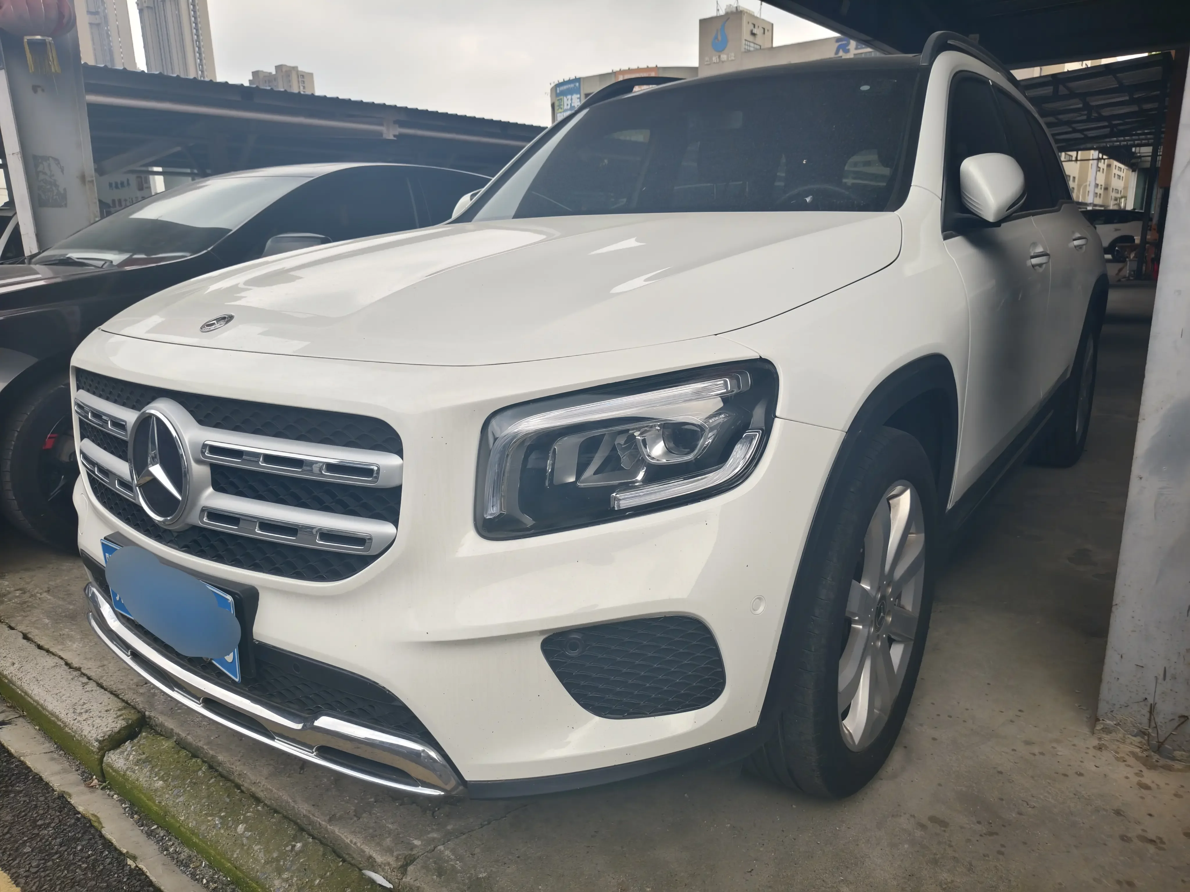 Mercedes-Benz GLB