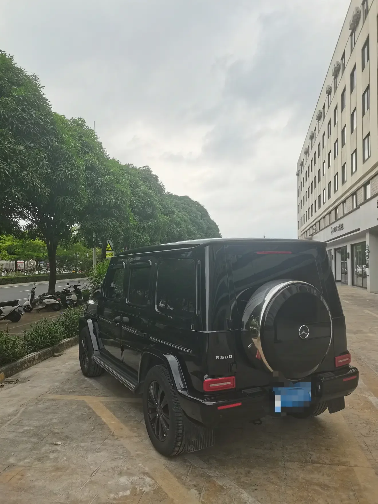 Mercedes-Benz G Class