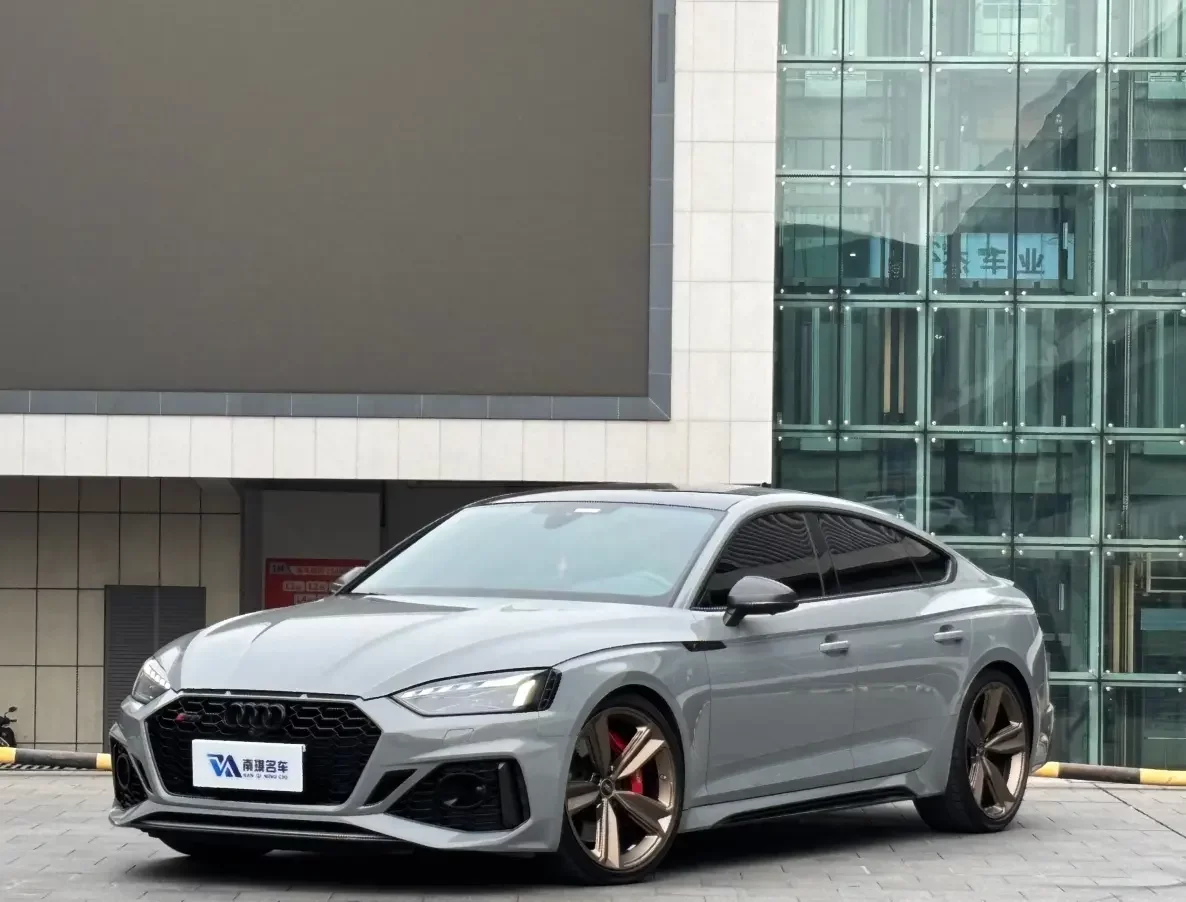 Audi RS 5