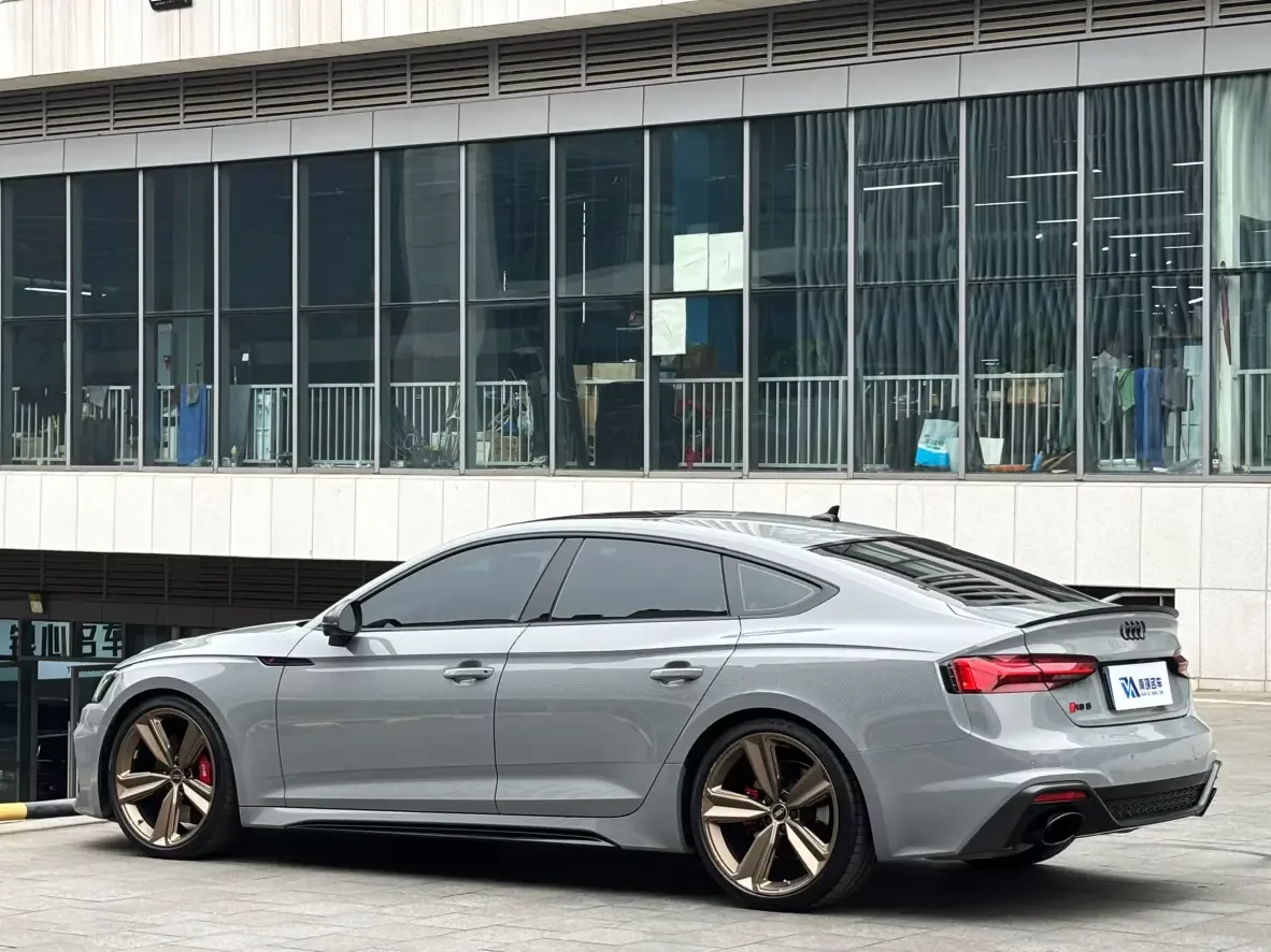 Audi RS 5